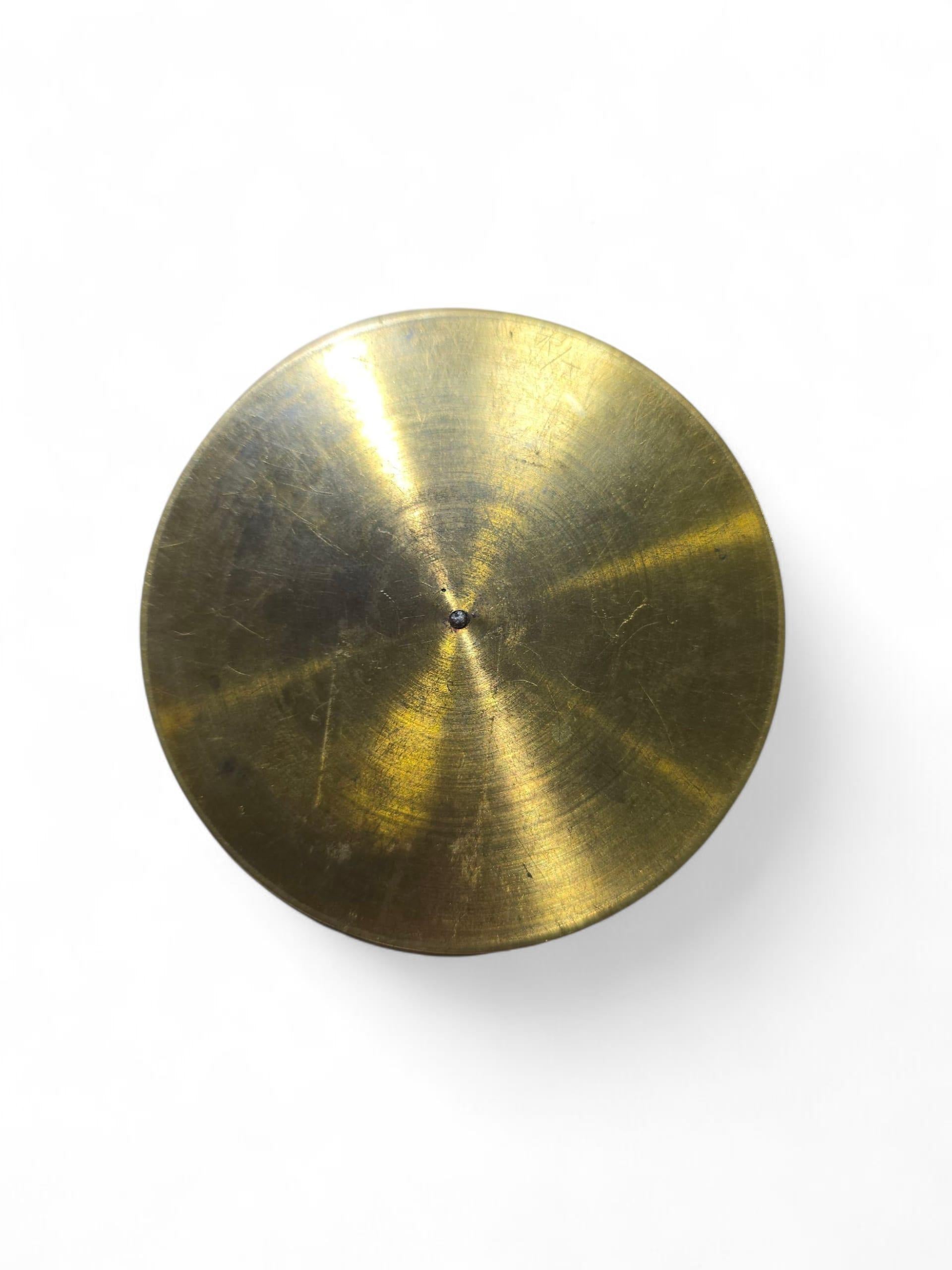 Cadran solaire portatif en laiton argenté du 19e siècle signé 