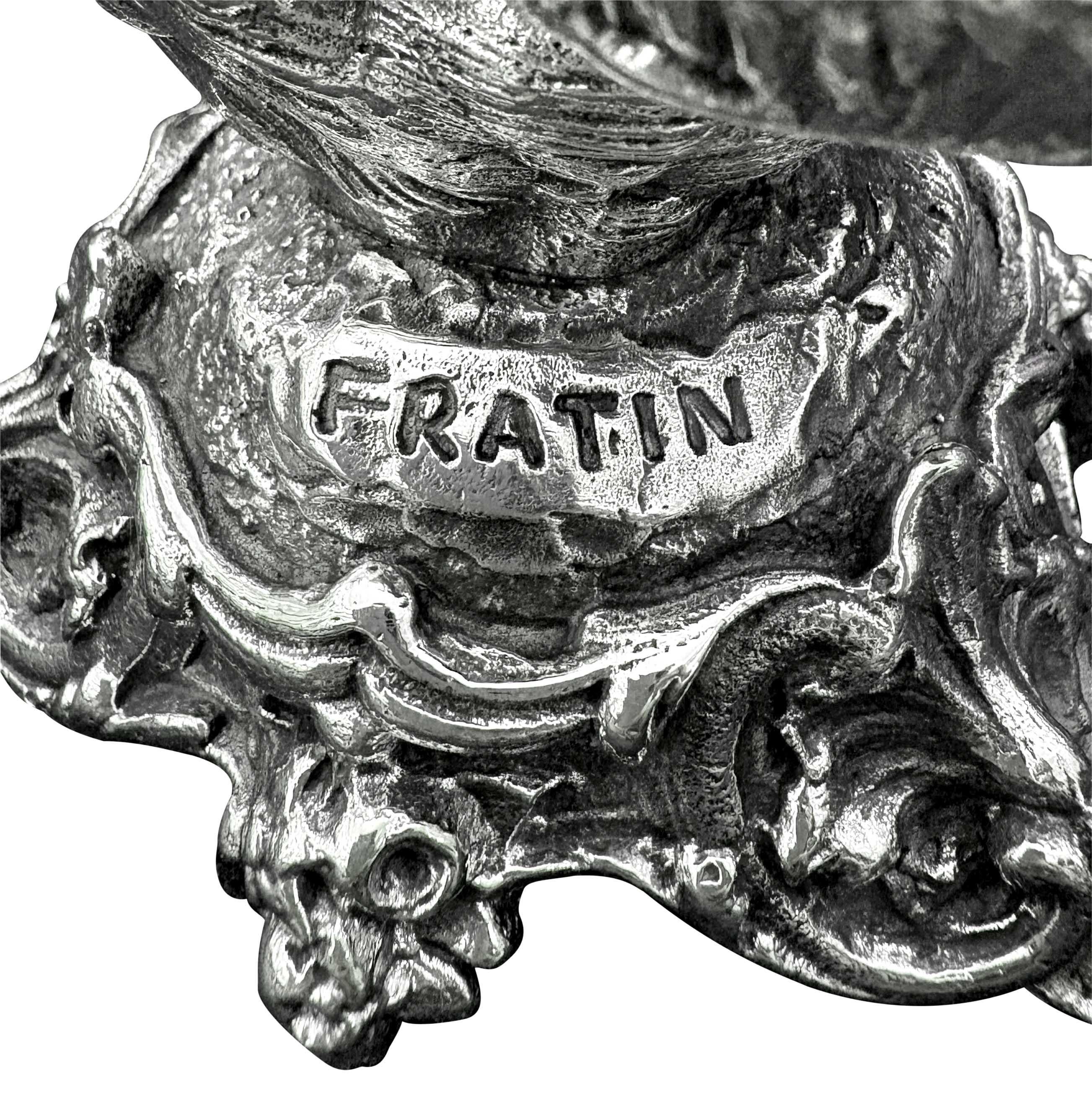 Escultura de bronce plateado del siglo XIX, Oso con paraguas, firmada Fratin Bronce en venta
