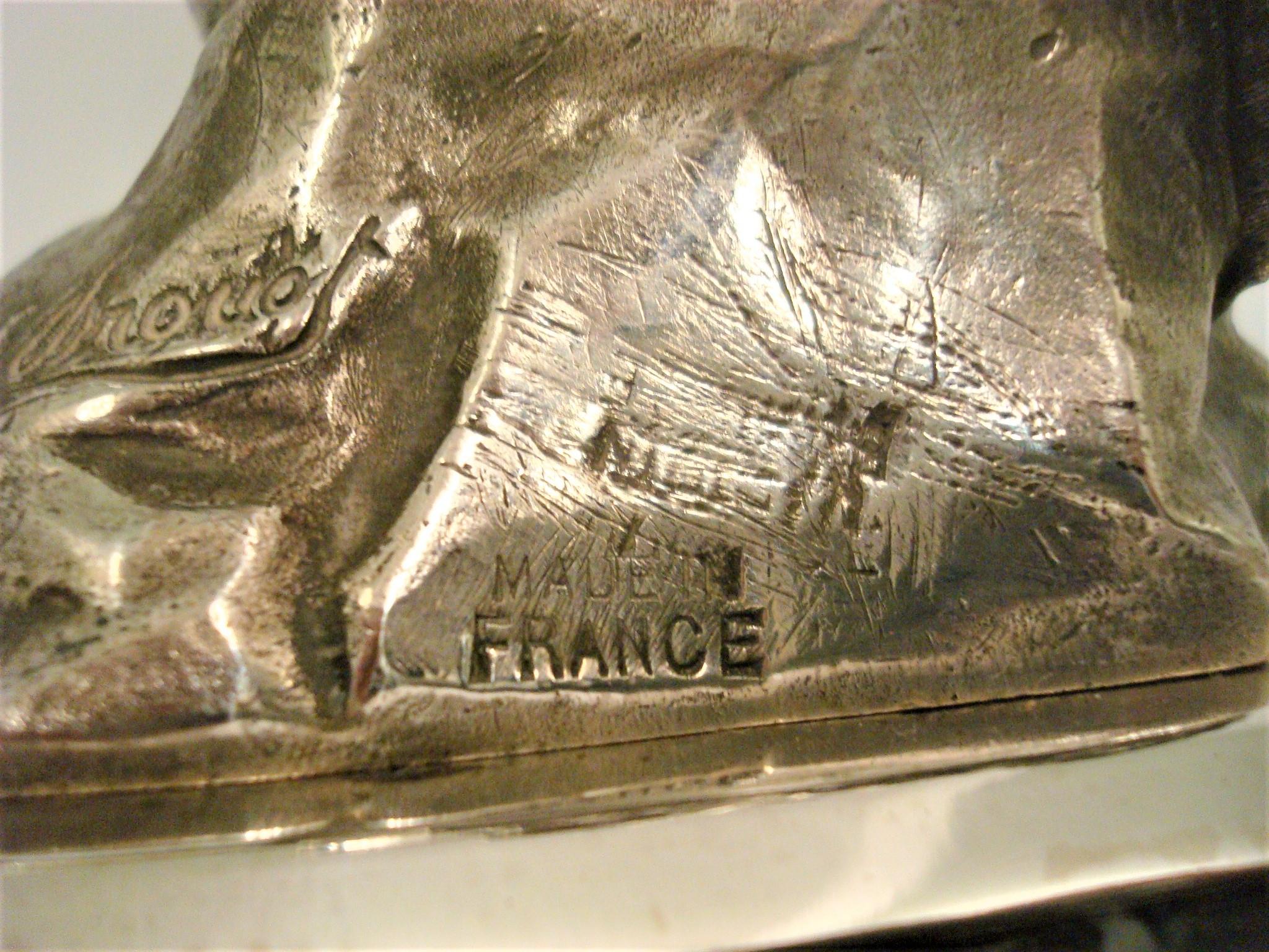 Bronze Sculpture en bronze argenté du 19ème siècle « Struggle for Life » d'E. Drouot en vente