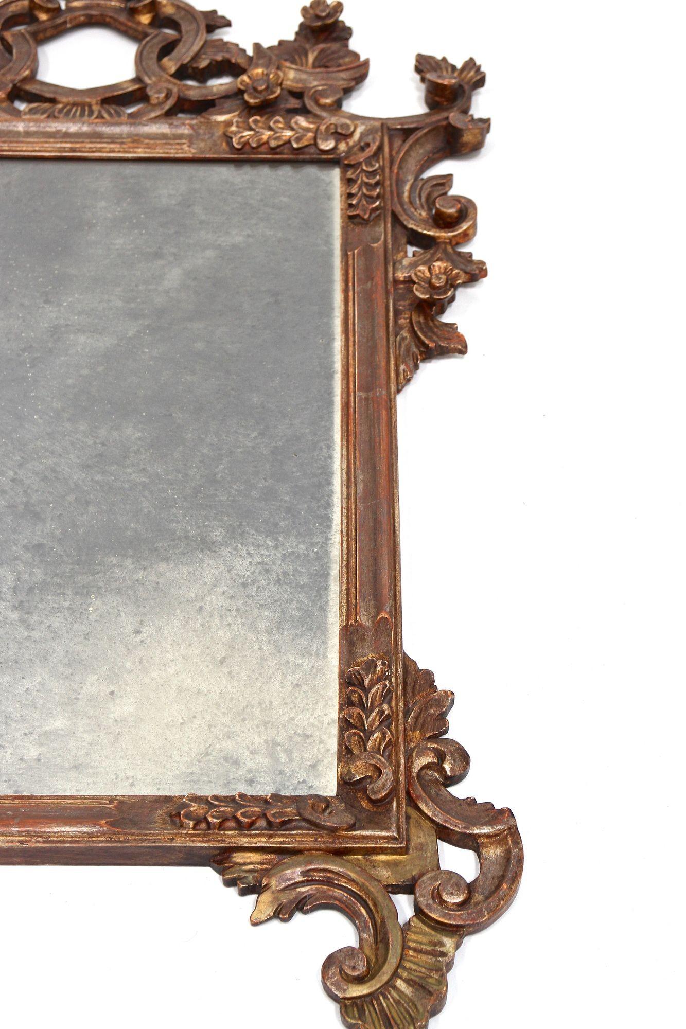 Miroir mural vénitien argenté/ bronzé du 19ème siècle, sculpté à la main, Italie vers 1840 en vente 8