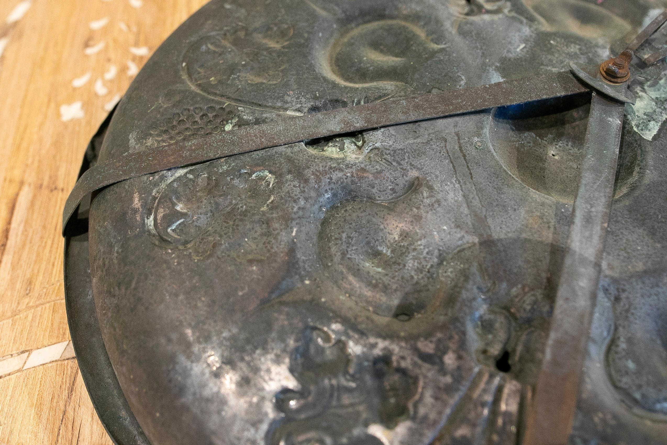 19th Century Silvered Metal Plate with Flower and Face Decoration For Sale 9