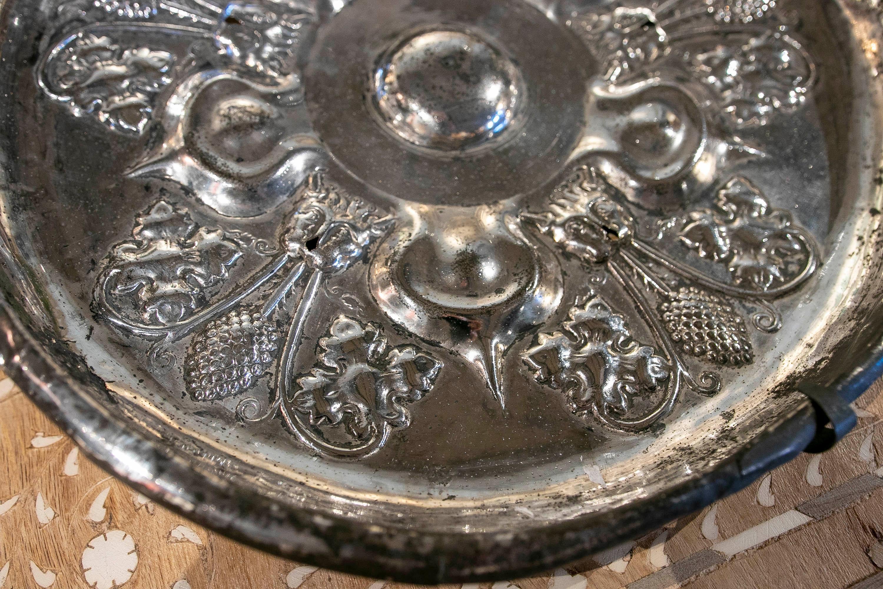 19th Century Silvered Metal Plate with Flower and Face Decoration For Sale 4