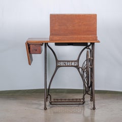 Machine à coudre Singer du 19ème siècle