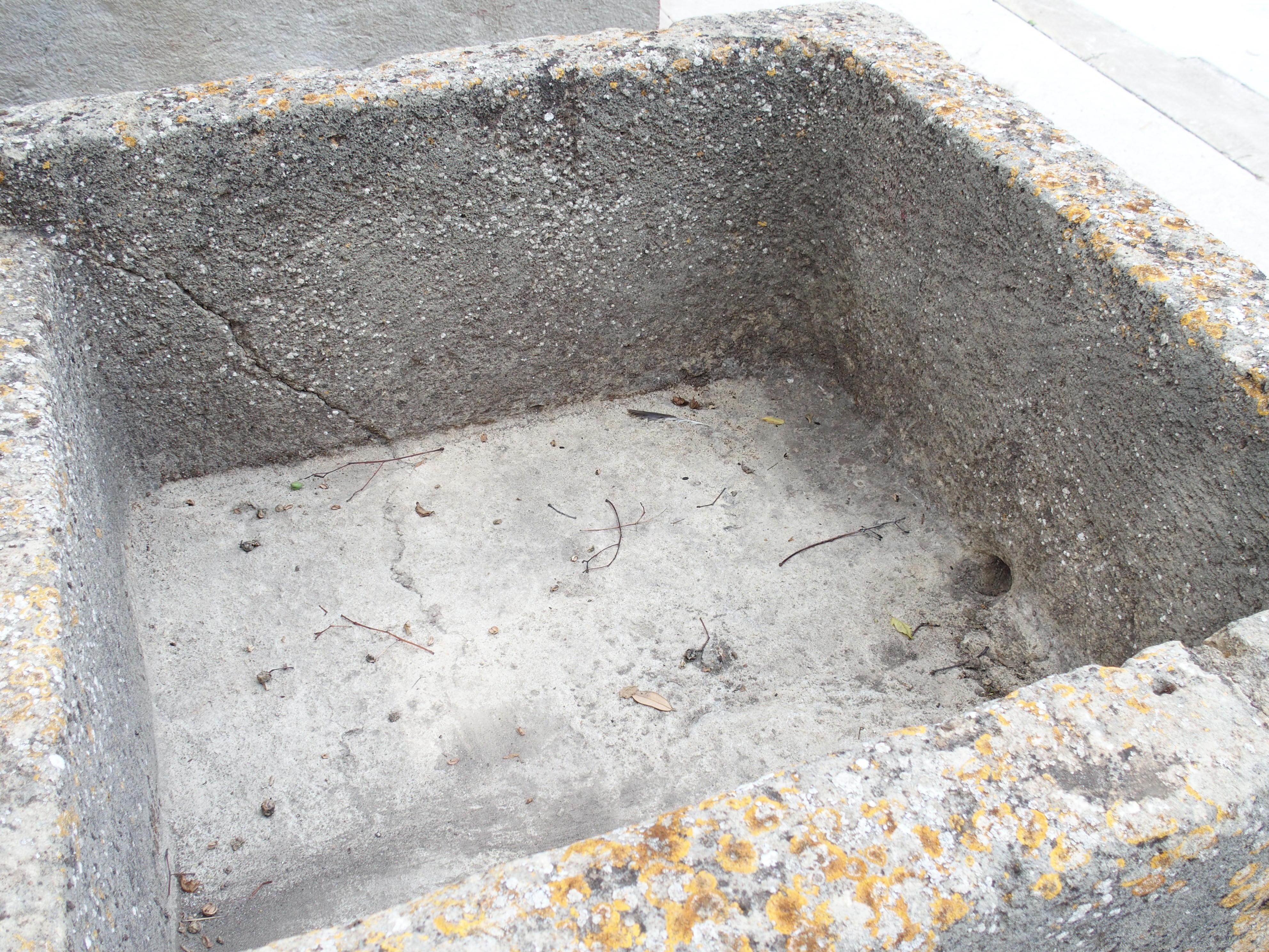 Stone 19th Century Single Limestone Block Lavoir Wash Trough from Burgundy, France For Sale