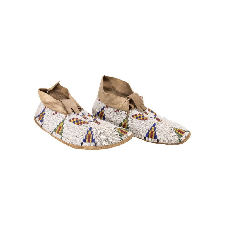 Hand-Crafted 19th Century Sioux Beaded Moccasins For Sale