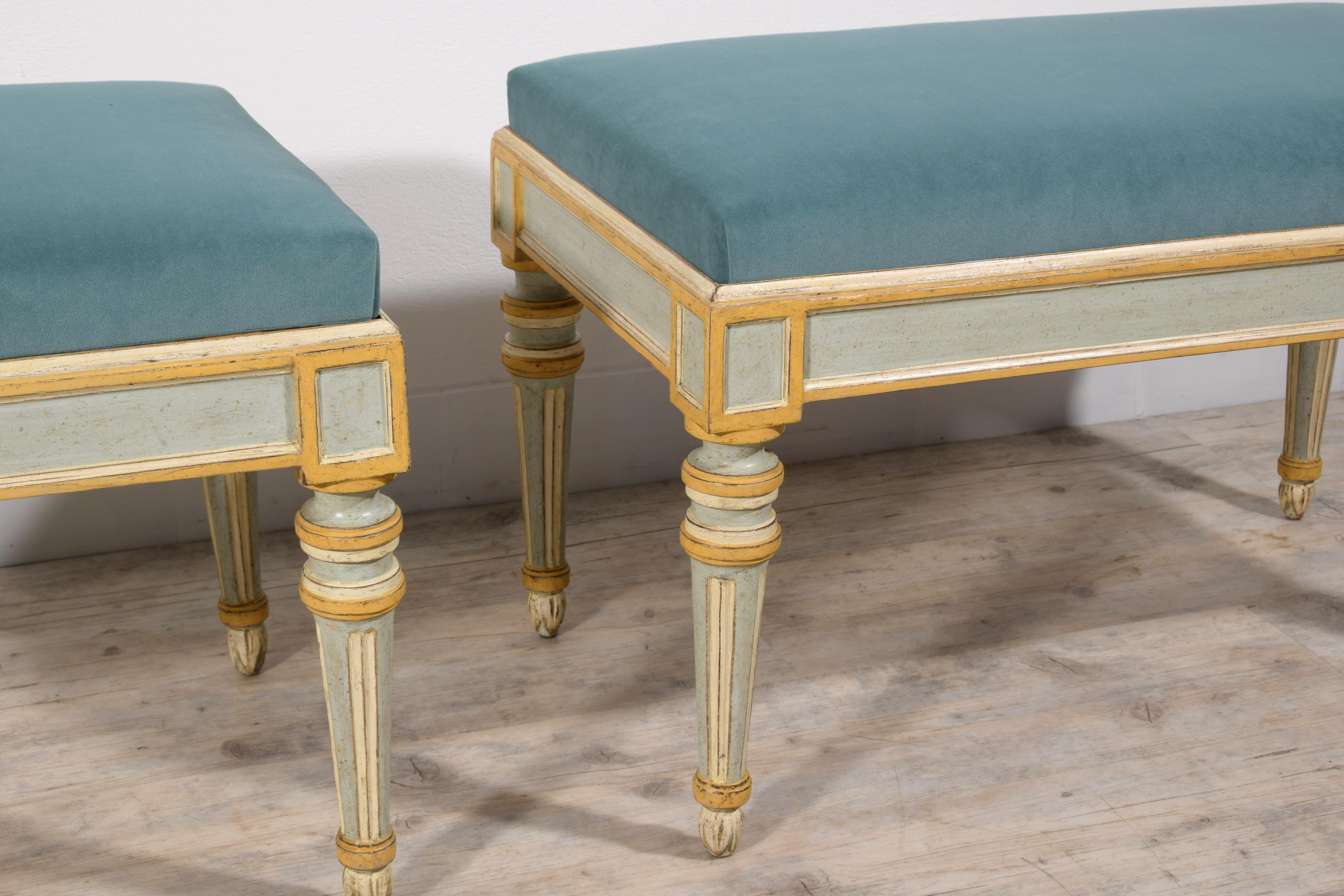 19th Century, Six Italian Neoclassical Lacquered Wood Benches  For Sale 13