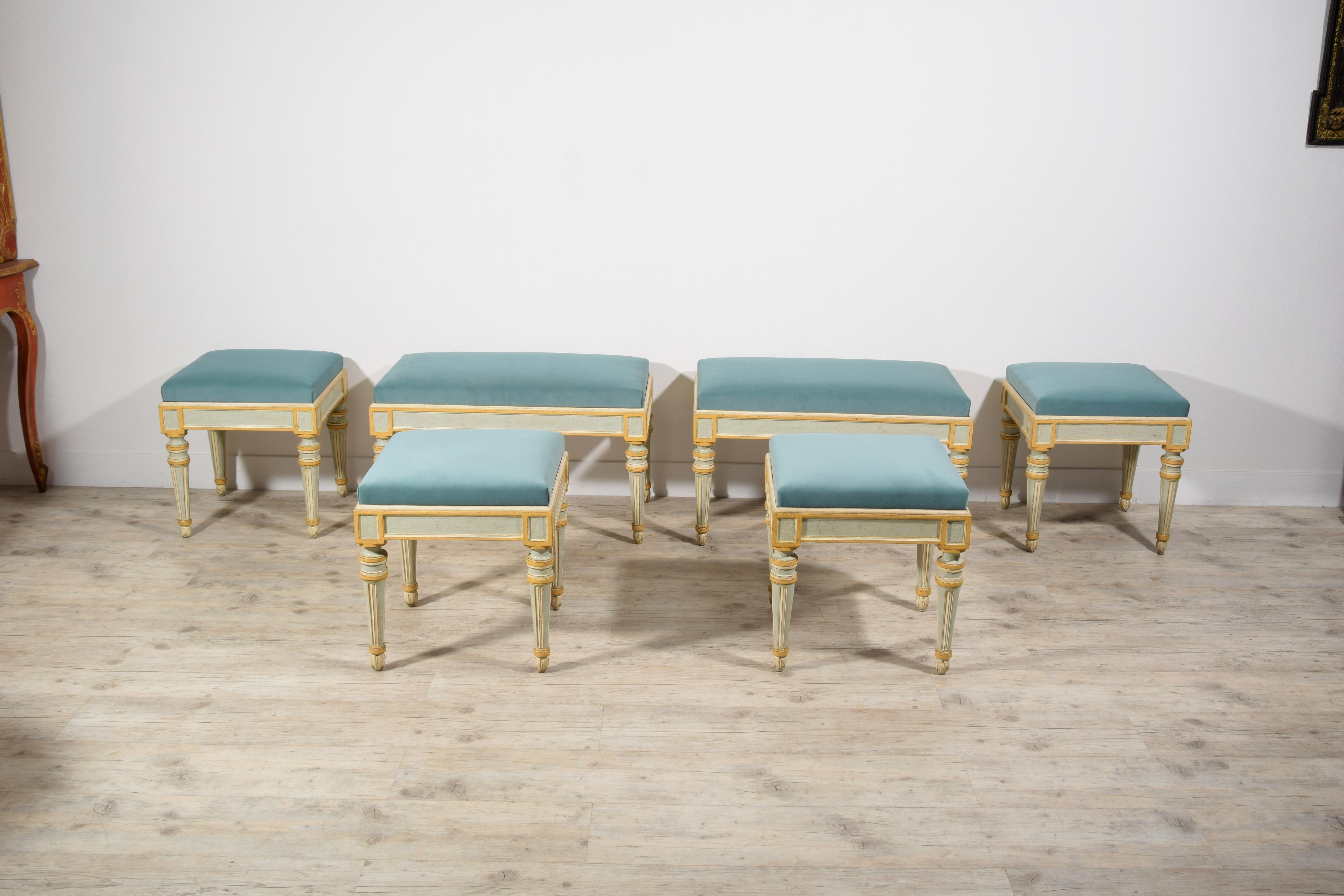 19th Century, Six Italian Neoclassical Lacquered Wood Benches  For Sale 15