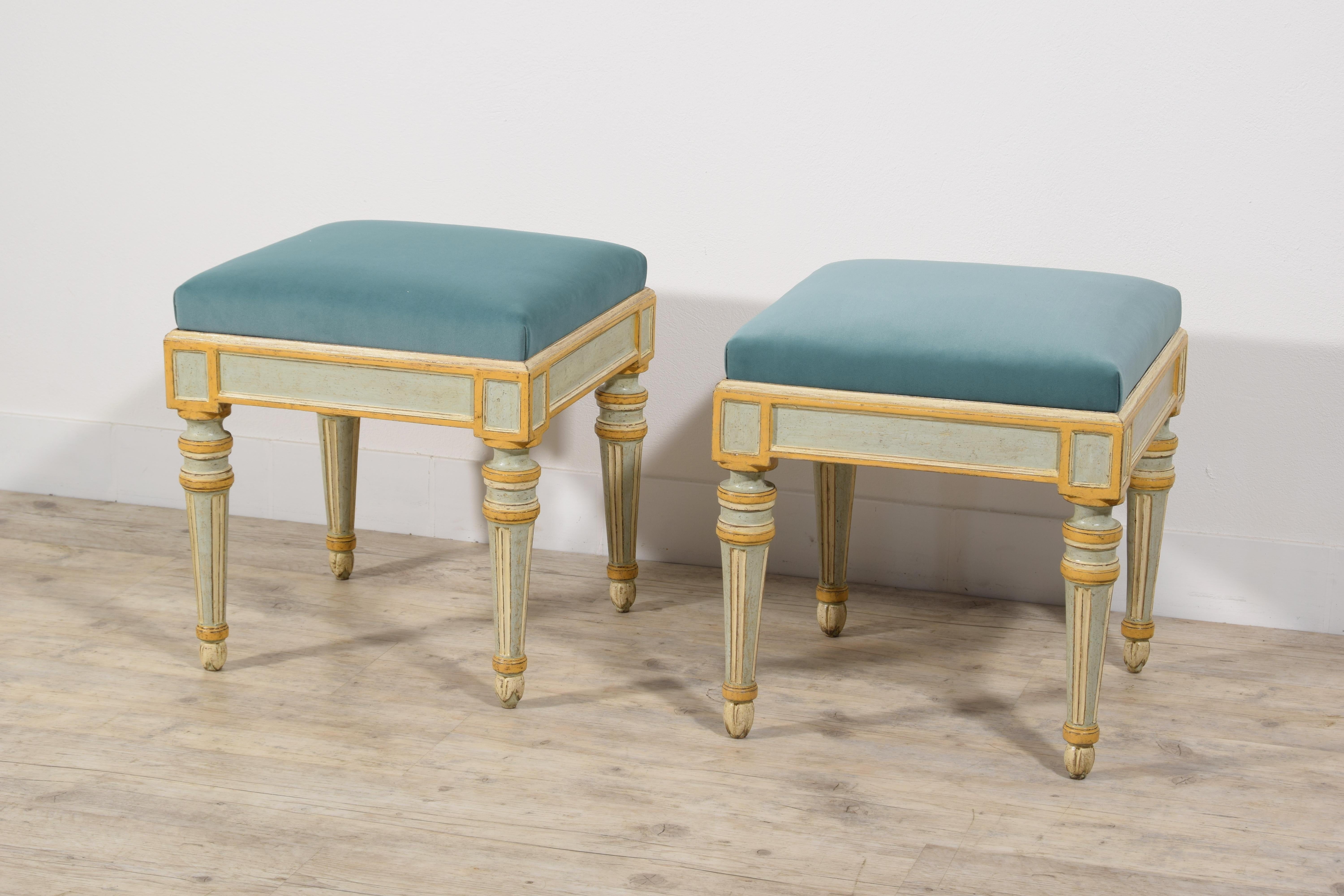 19th Century, Six Italian Neoclassical Lacquered Wood Benches  For Sale 16