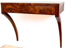 Consola de pared neoclásica continental de nogal del siglo XIX