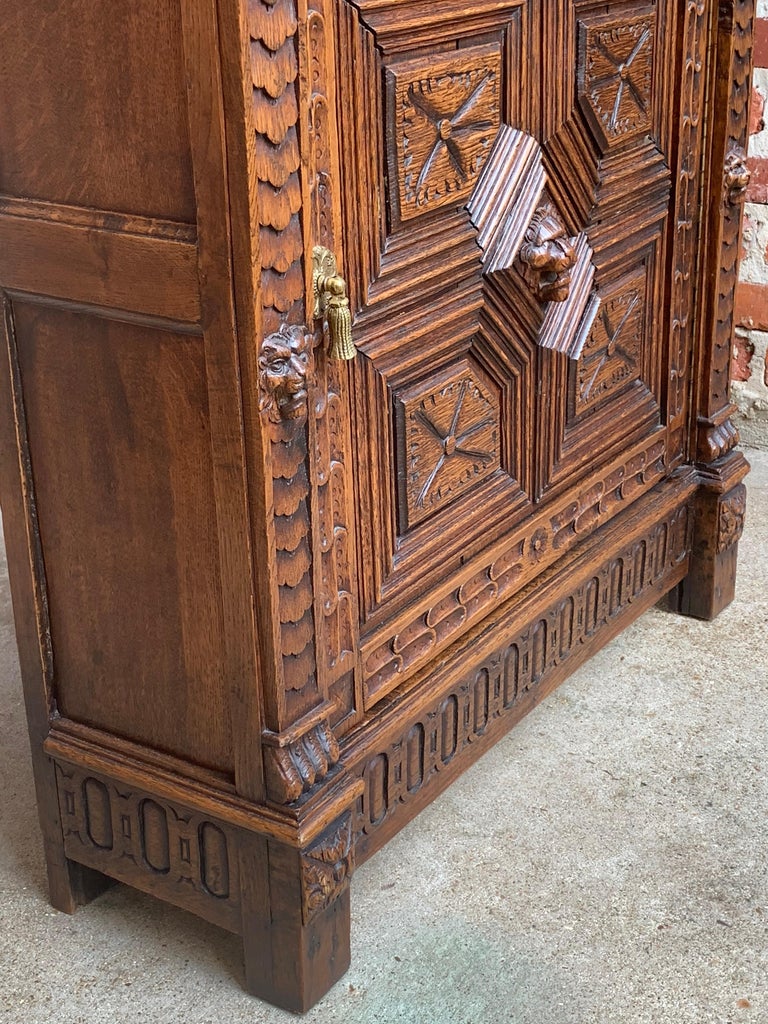 19th Century Slim French Carved Oak Cabinet Renaissance Console