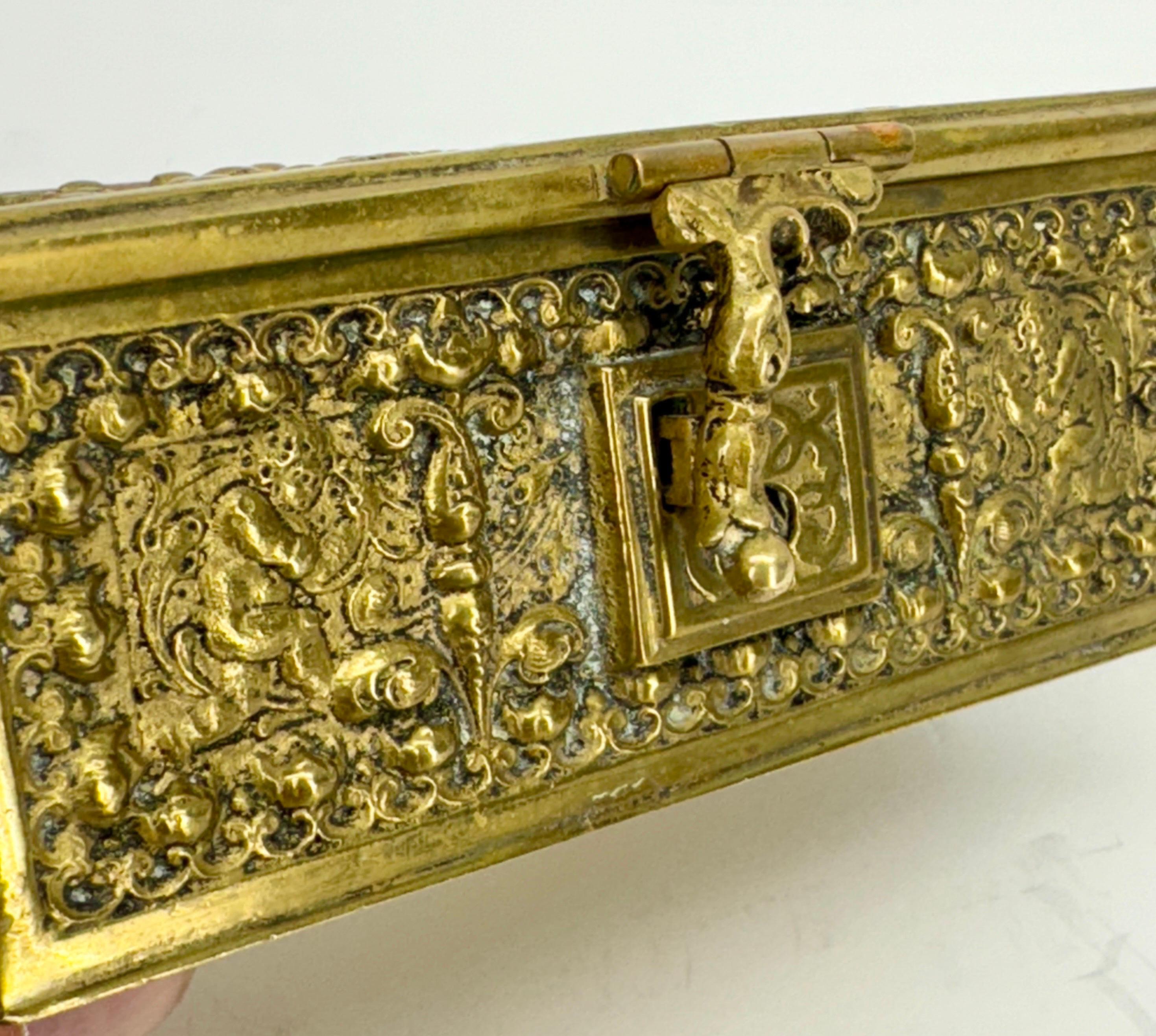 19th Century Small Baroque Gilt Bronze Jewelry Box For Sale 14