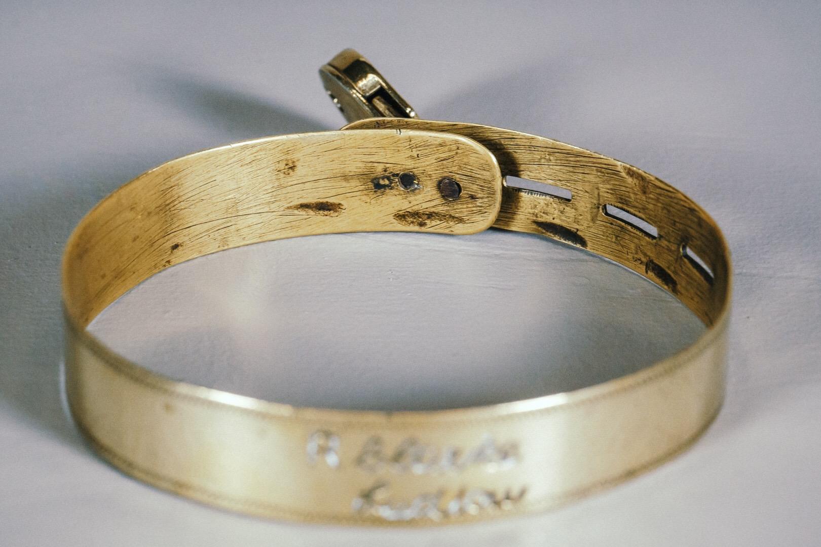 English 19th Century Small Brass Dog Collar with Original Padlock and Key