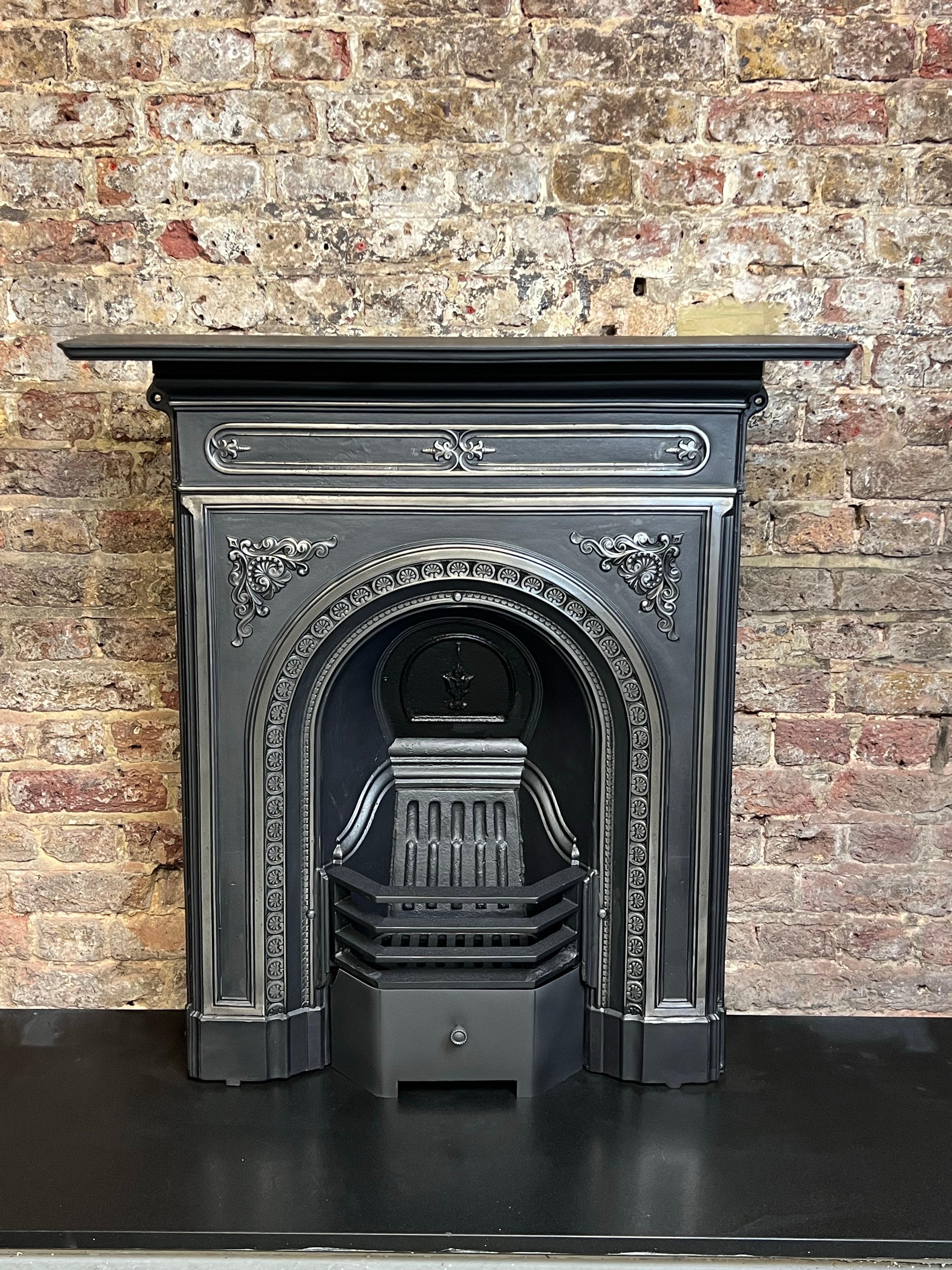 19th Century Small Cast Iron Fireplace Mantlepiece For Sale 6