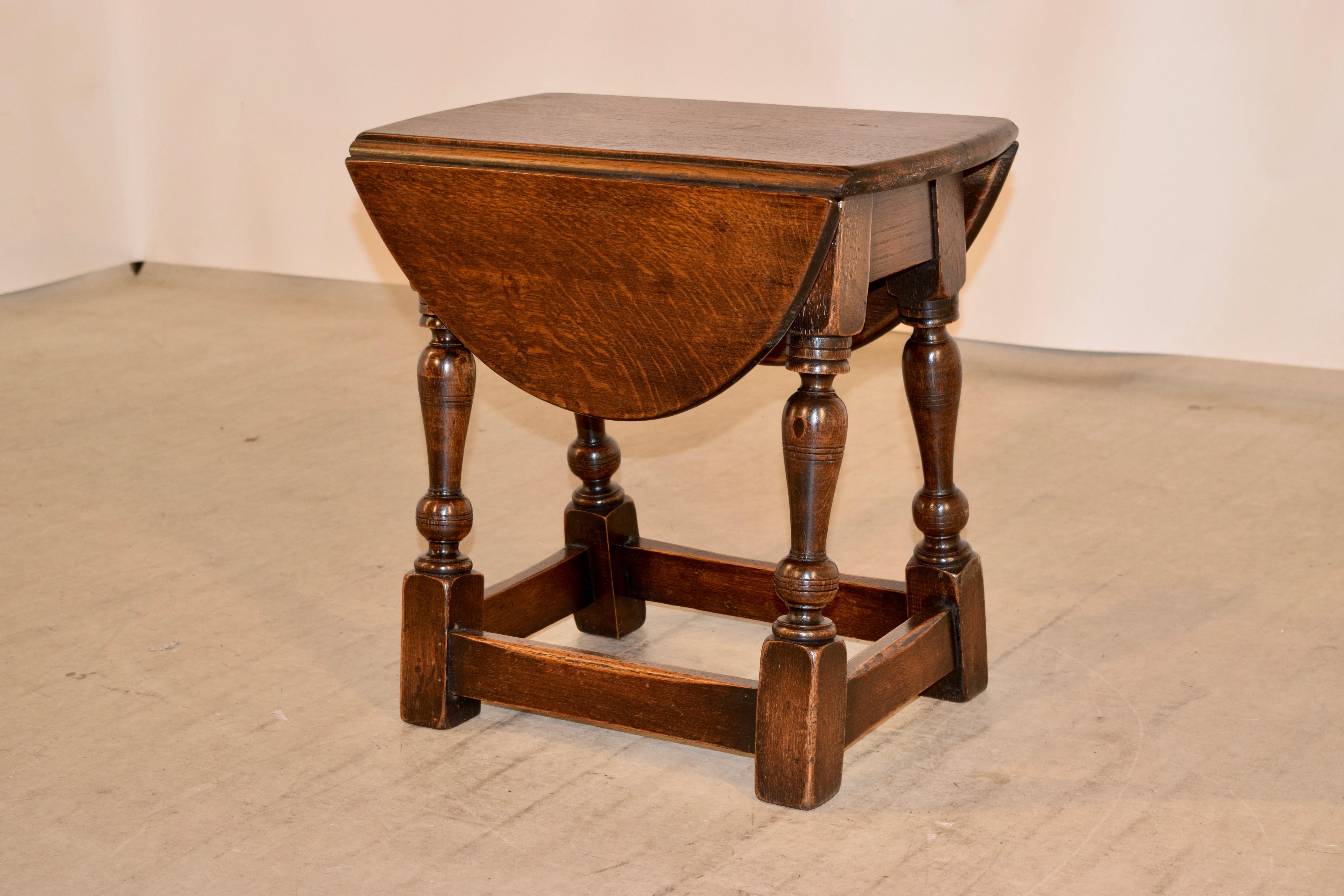 Victorian 19th Century Small Drop-Leaf Table