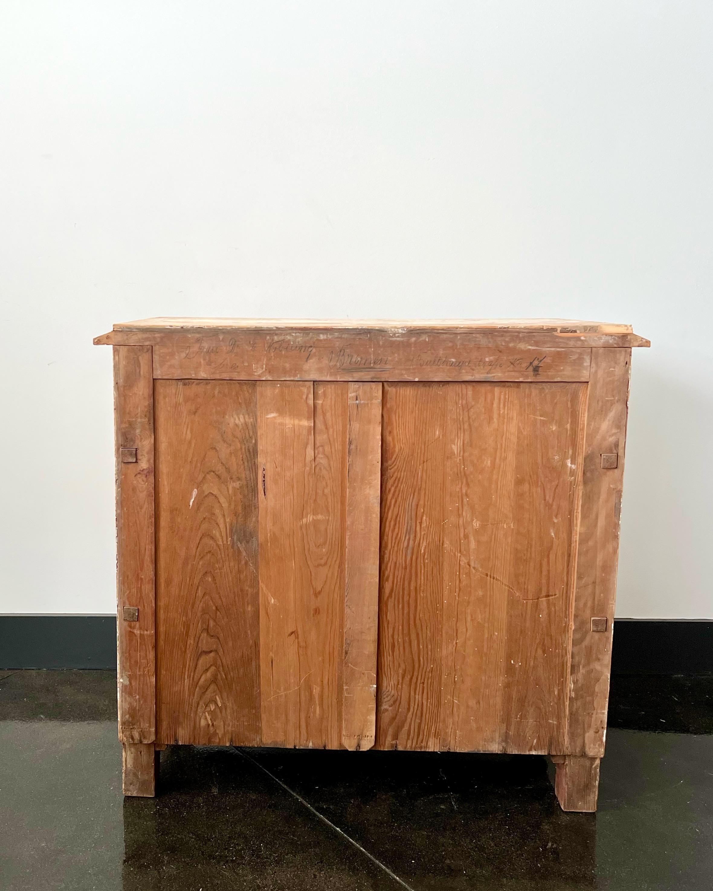 19th century Small Dutch Commode For Sale 8