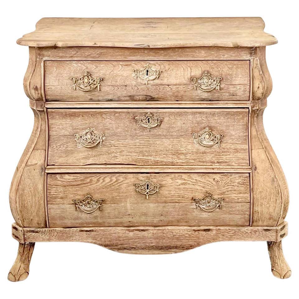 19th Century Small Dutch Commode For Sale at 1stDibs