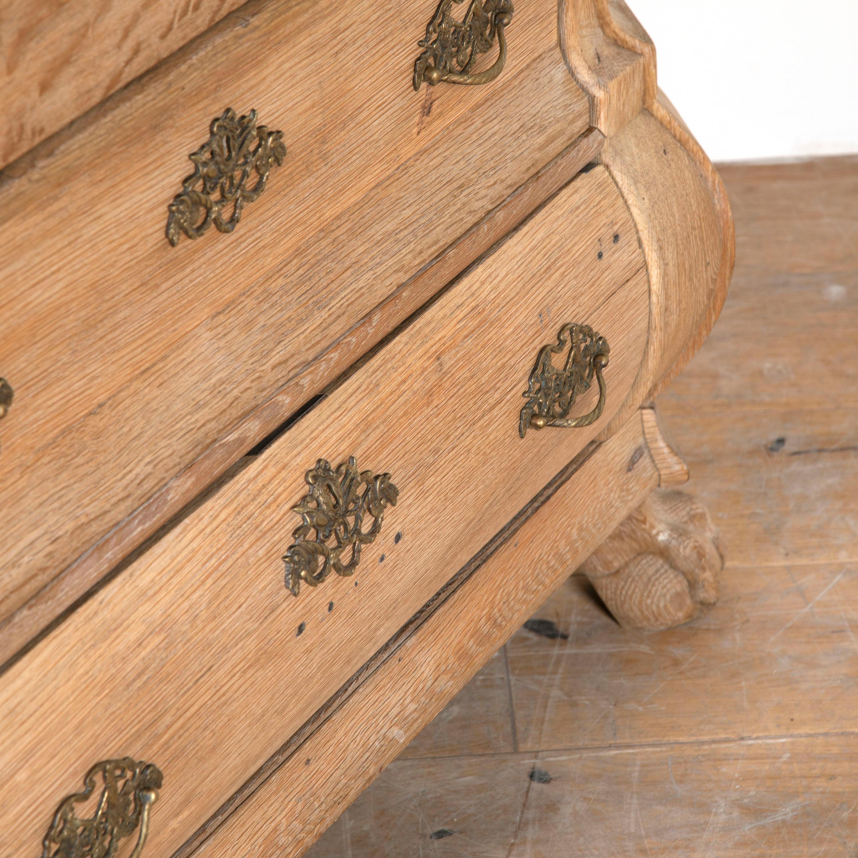 19th Century Small Dutch Oak Chest of Drawers For Sale 3