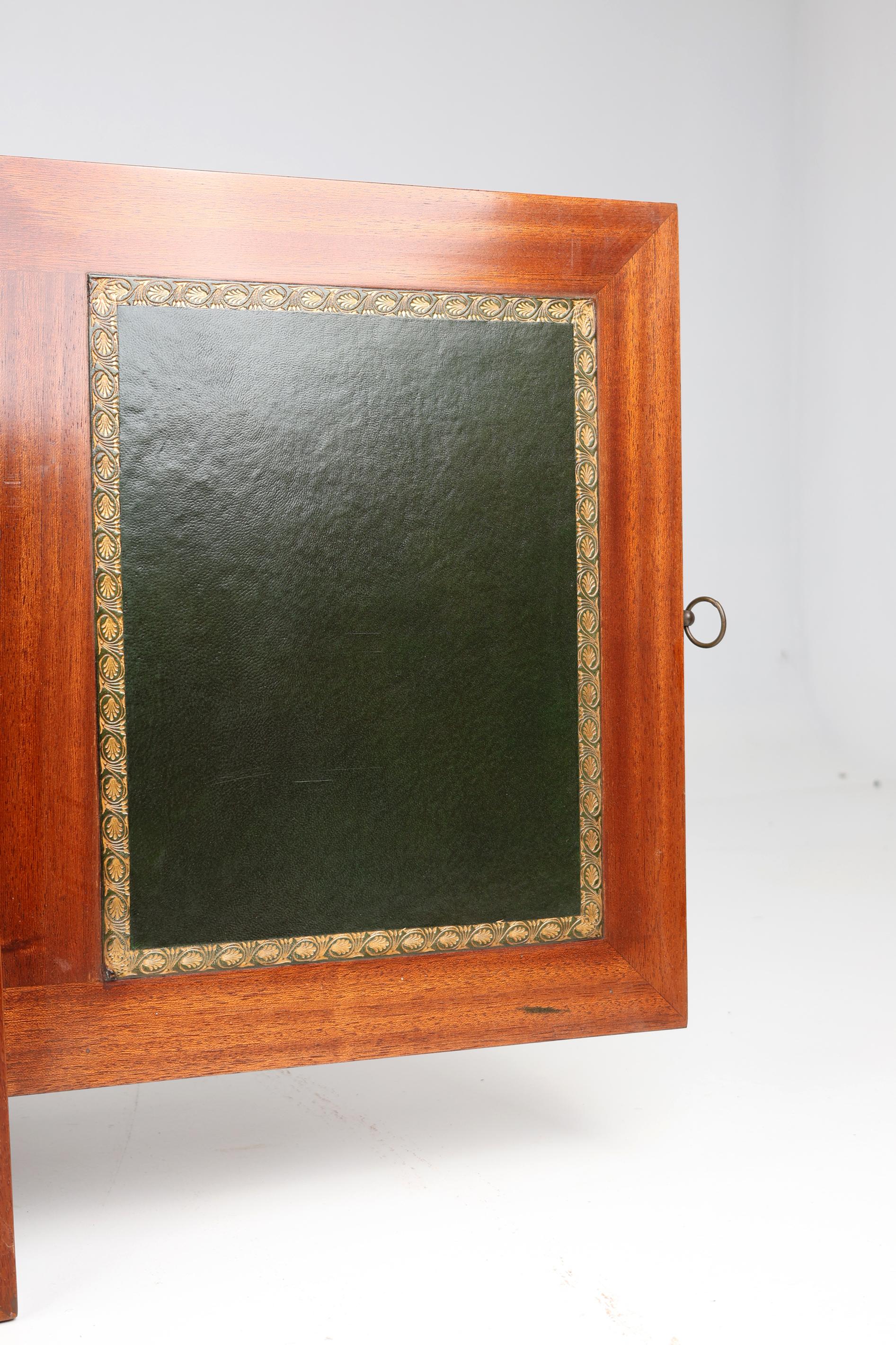 Escritorio Imperio Pequeño, Francia, S. XIX en venta 1
