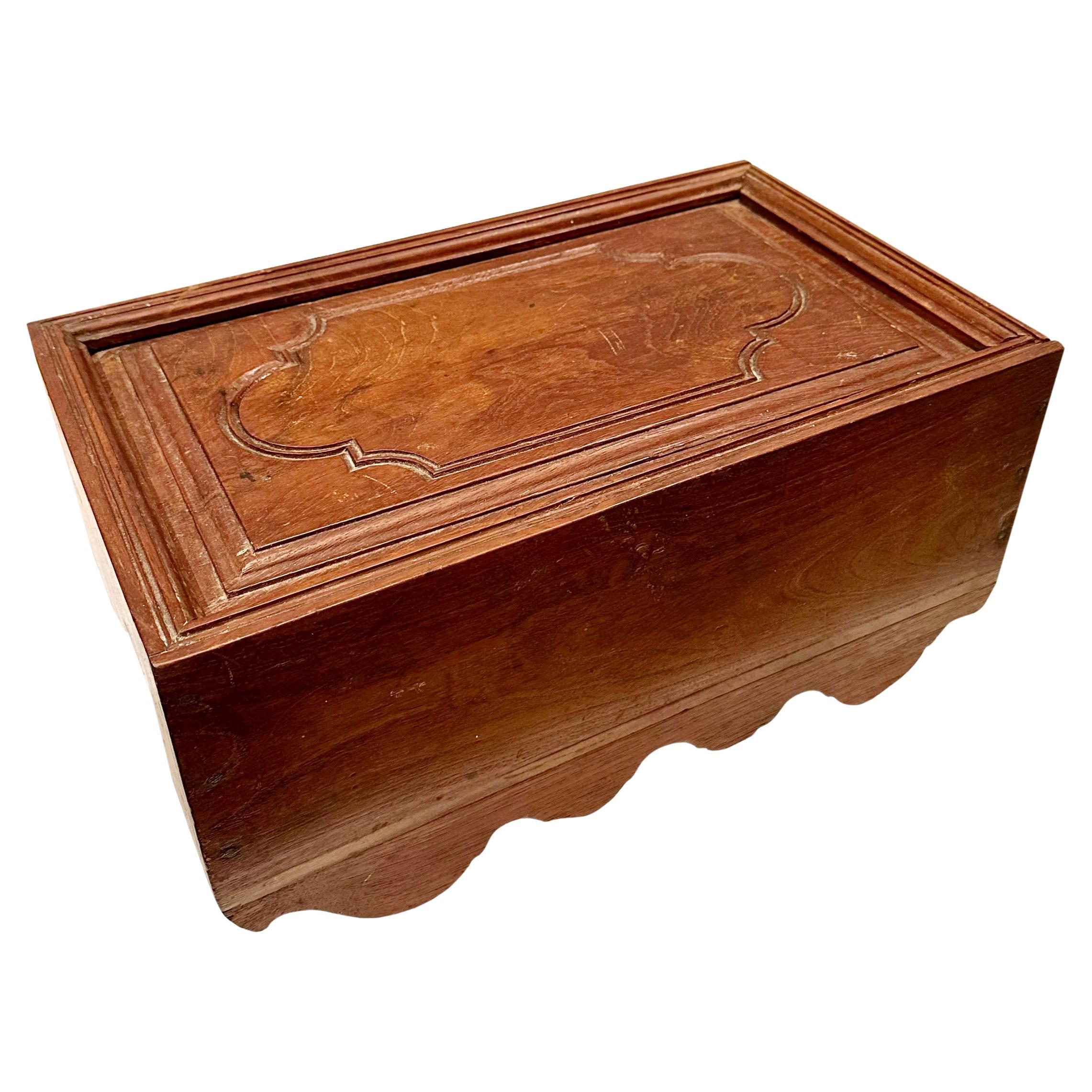 19th Century Small Indian Dowry Box For Sale