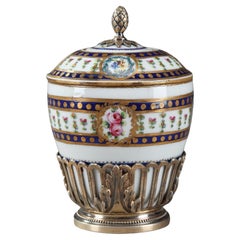 Antique 19th Century Small Inkwell in Porcelain and Silver-Gilt in Sevres Style
