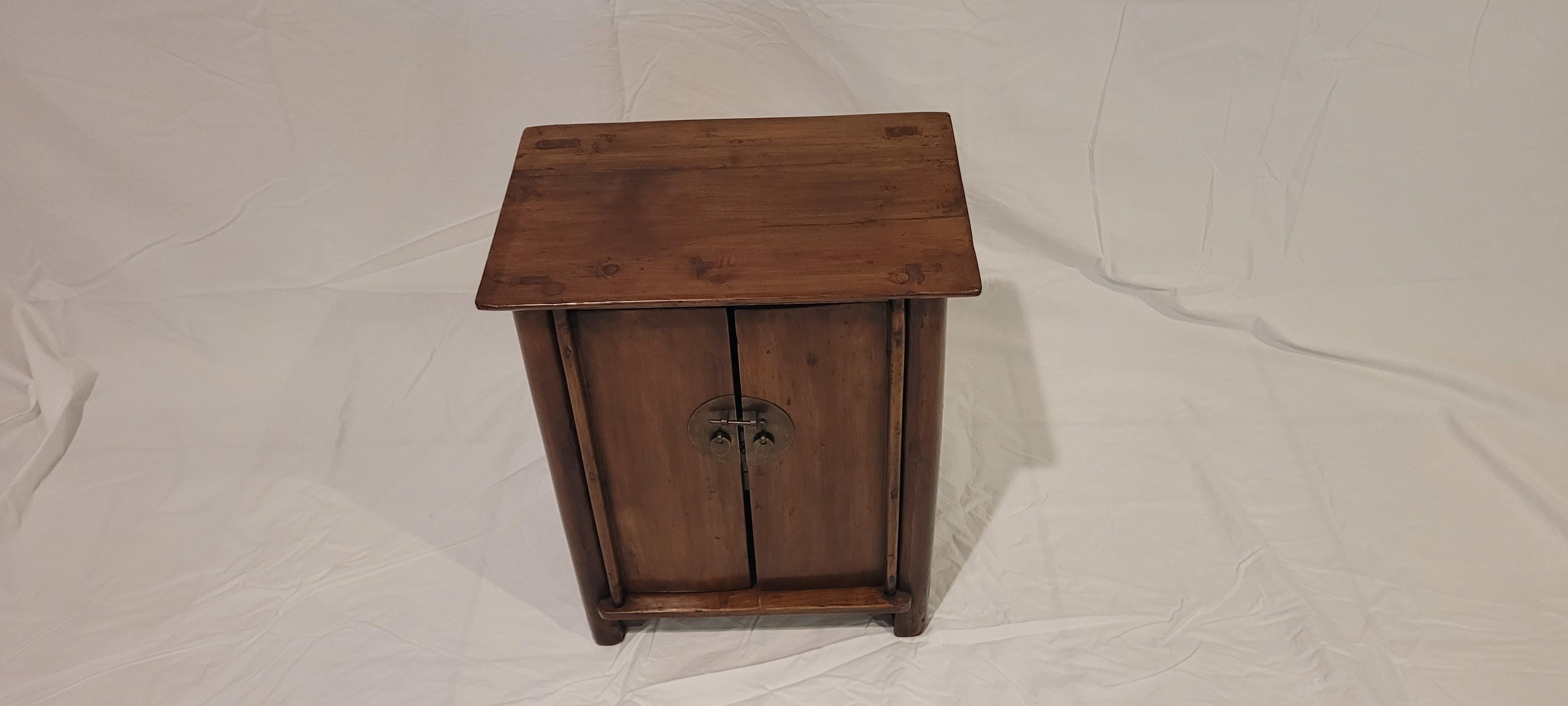 19th Century Small Kang Cabinet For Sale 4