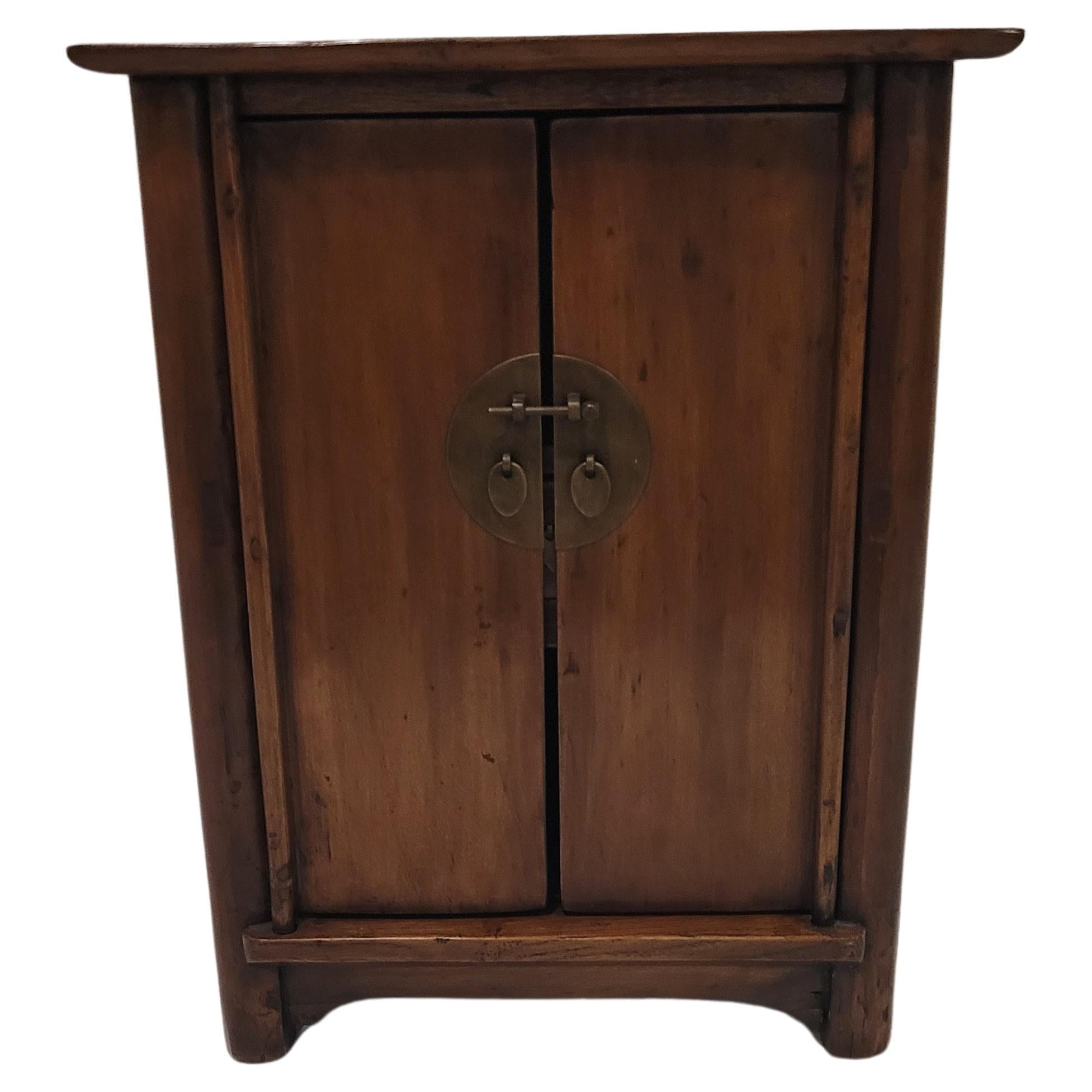 Petite armoire Kang du 19ème siècle en vente