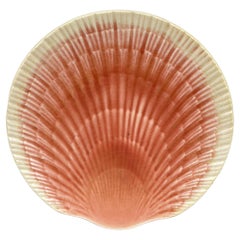 19th Century Small Majolica Shell Plate Sarreguemines