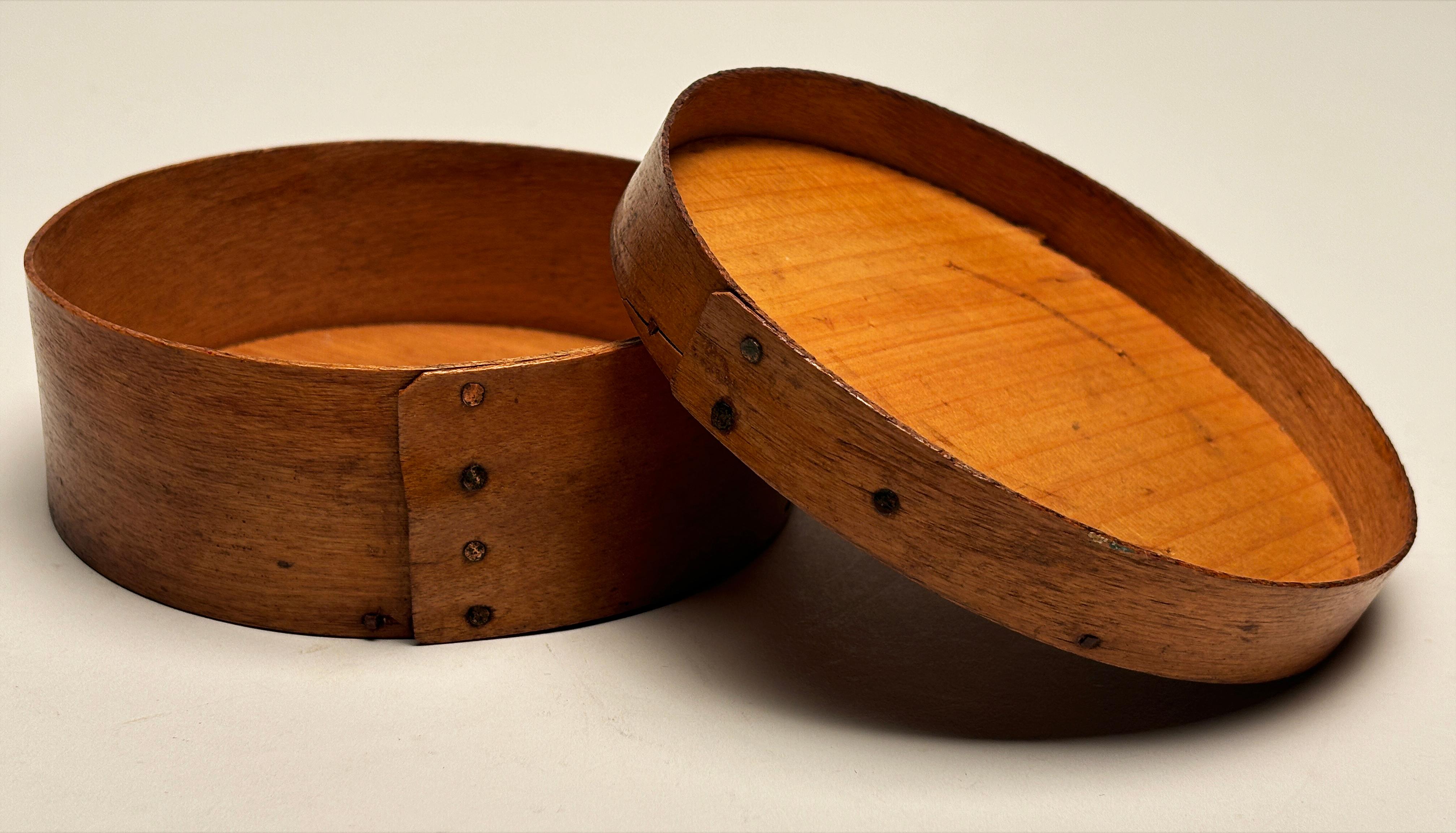 19th Century Small Pantry Box with Original Lid For Sale 6