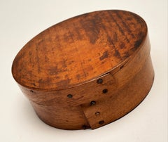 Piccola scatola da dispensa del XIX secolo con coperchio originale