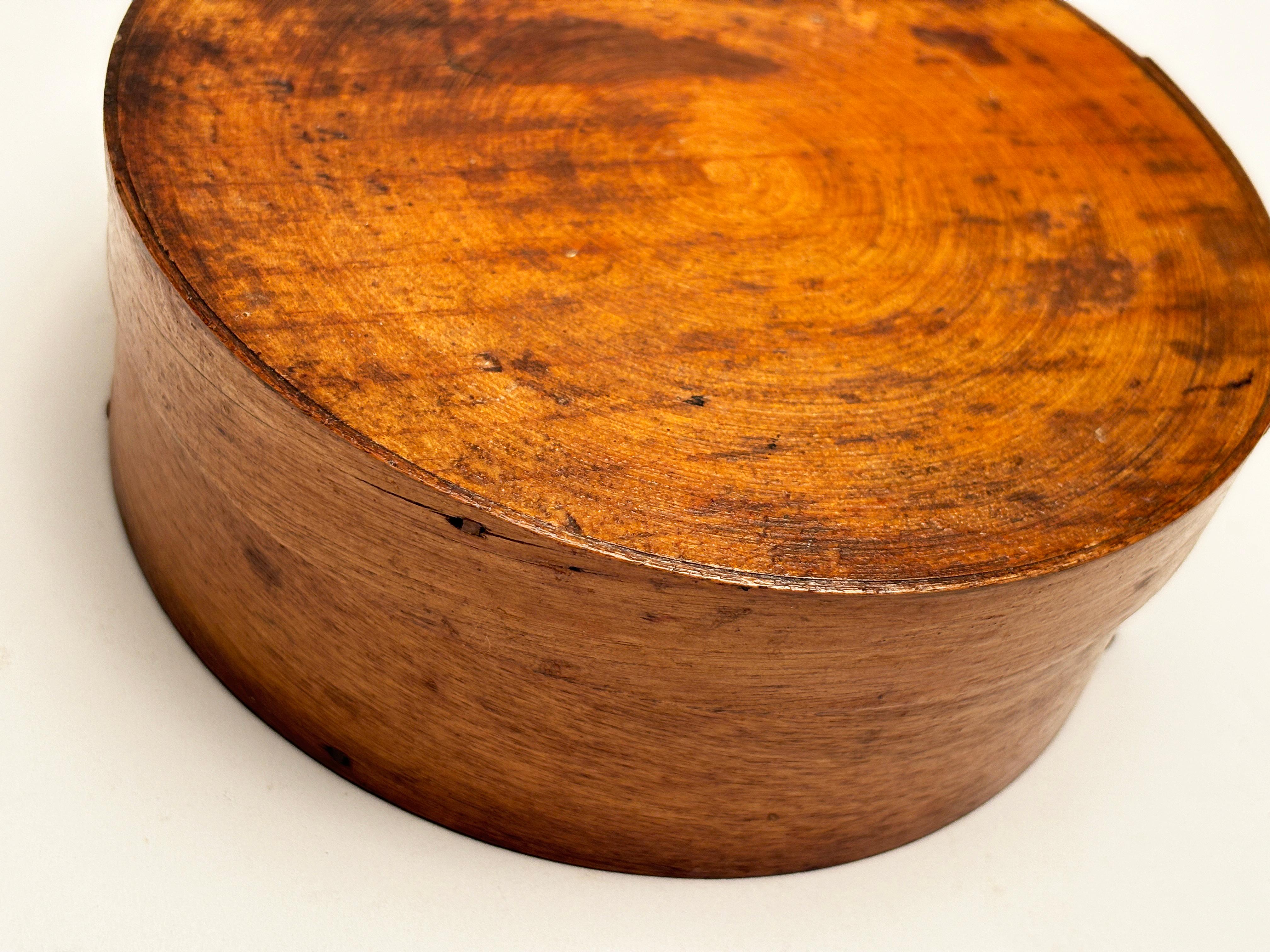 Wood 19th Century Small Pantry Box with Original Lid For Sale