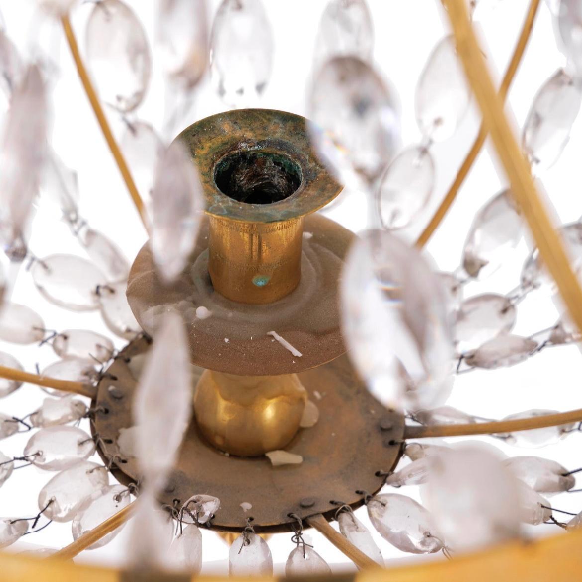 Suédois Petit lustre suédois de style gustavien avec cadre en laiton doré, 19e siècle en vente