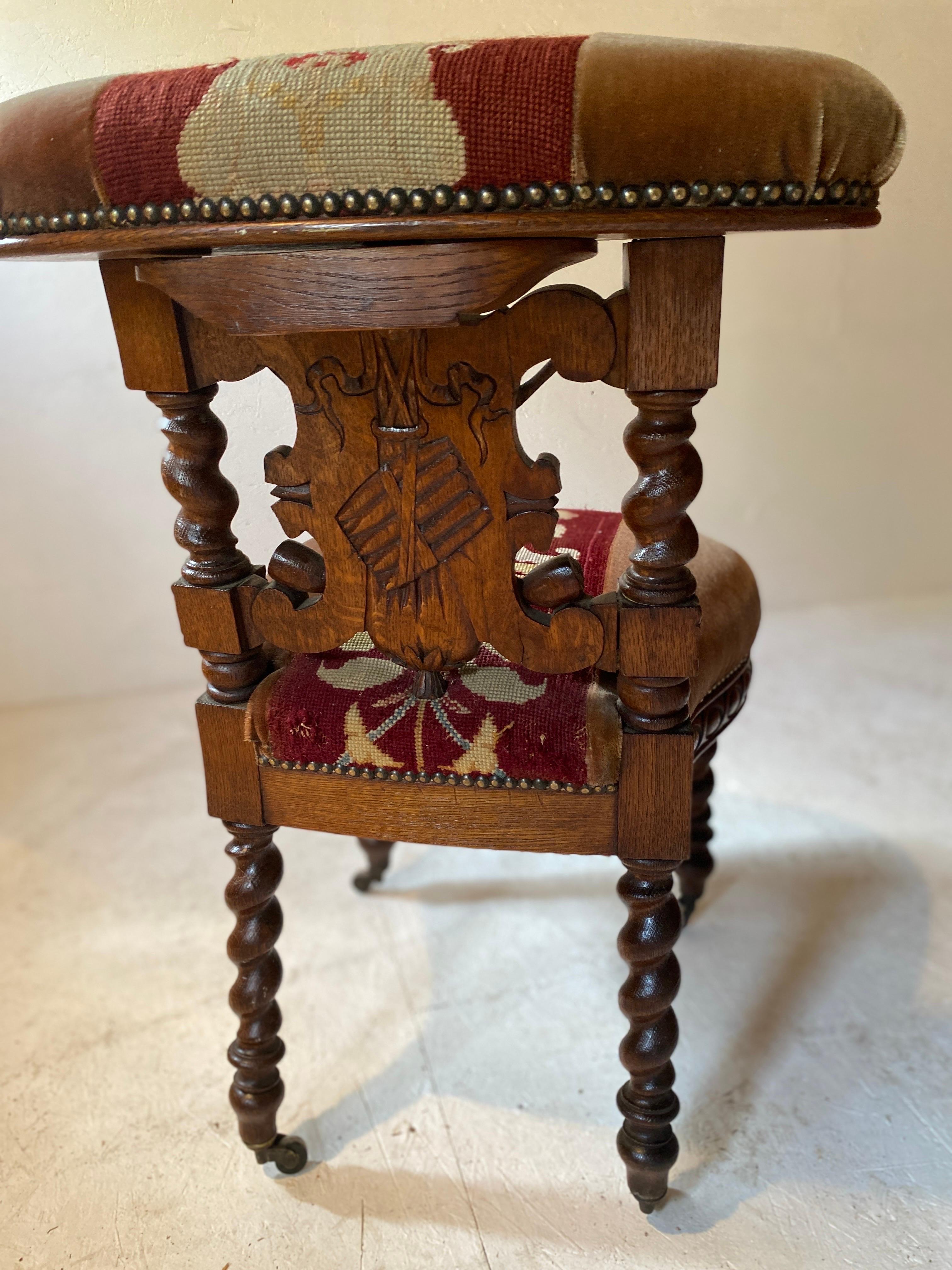 19th Century 19th century smoker’s chair in oak For Sale