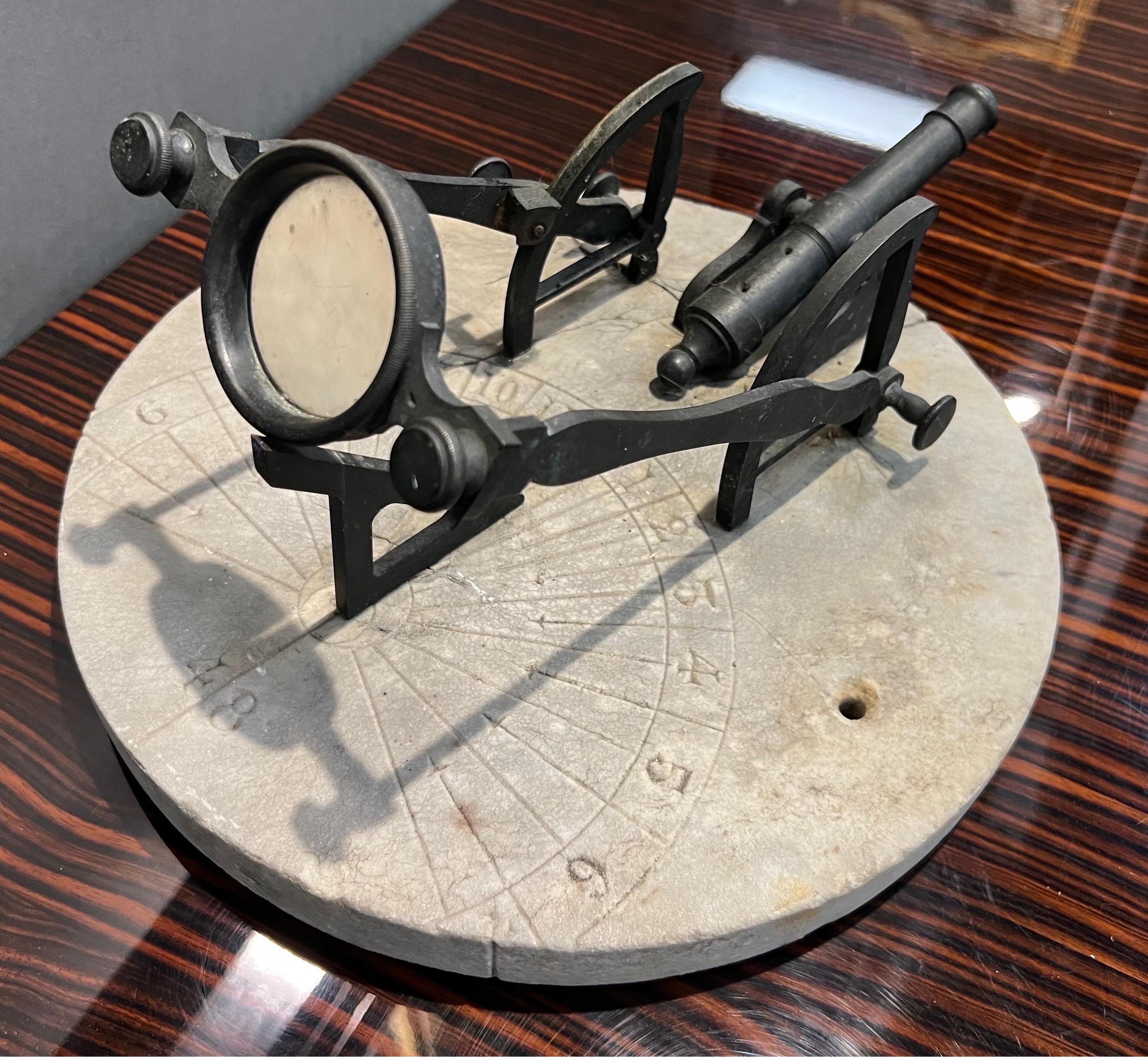 19th Century Solar Signal Cannon on Marble Sundial In Good Condition For Sale In Charleston, SC
