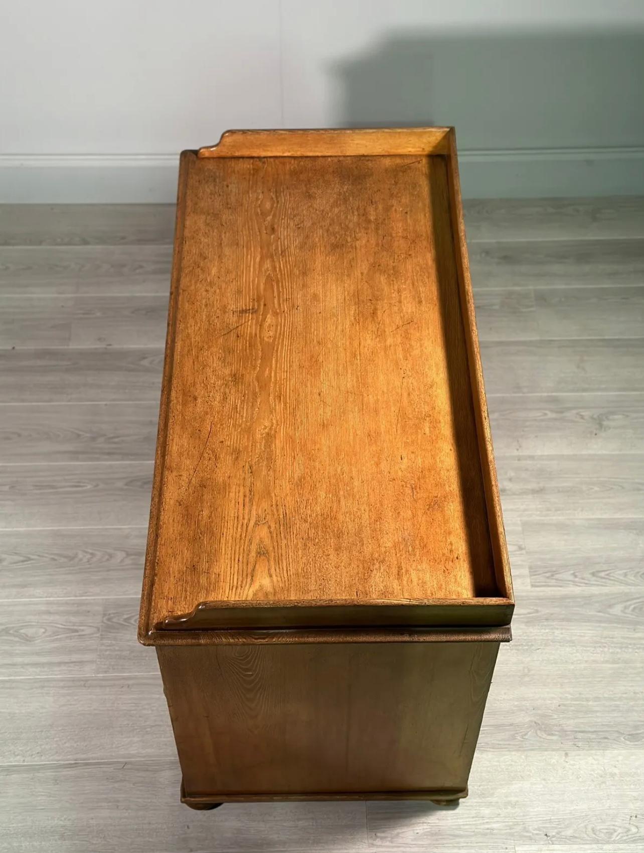 19th Century Solid Ash Kneehole Desk For Sale 3