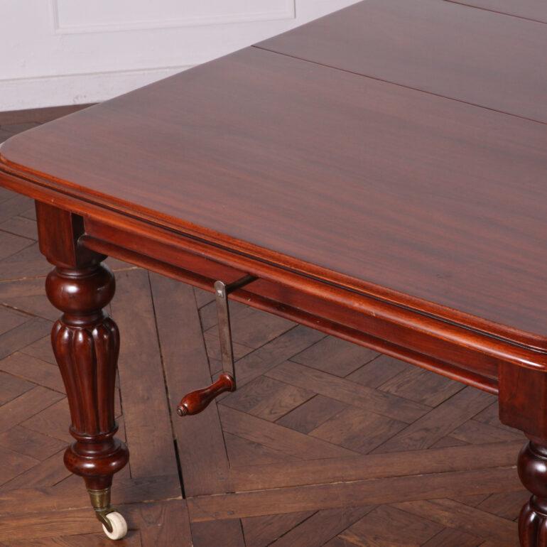 Mid-19th Century 19th Century Solid Mahogany English Victorian Extending Dining Banquet Table