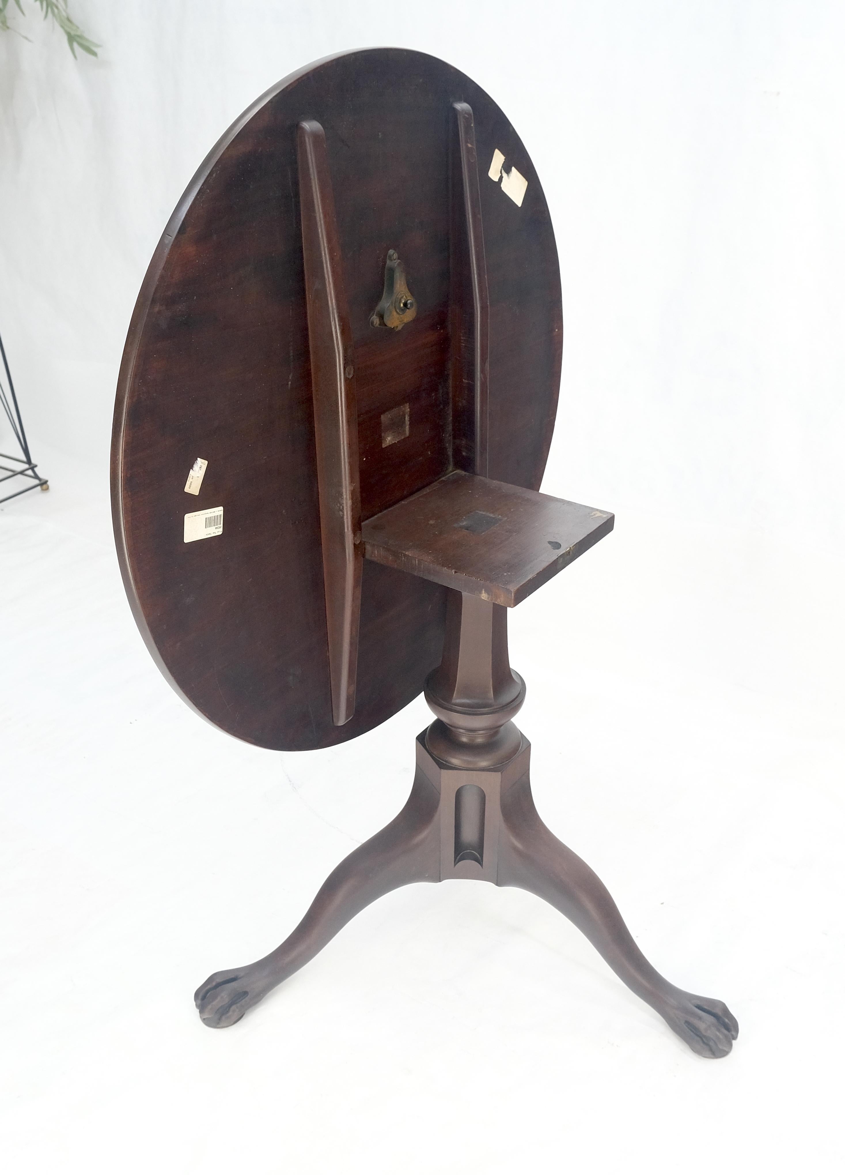 19. Jahrhundert Massiv Mahagoni Tilt Top Claw Feet Lampe Seite Mitte Frühstückstisch im Angebot 6