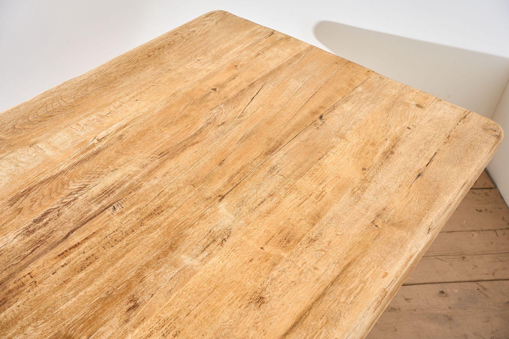 19th century Solid oak dining table For Sale 7