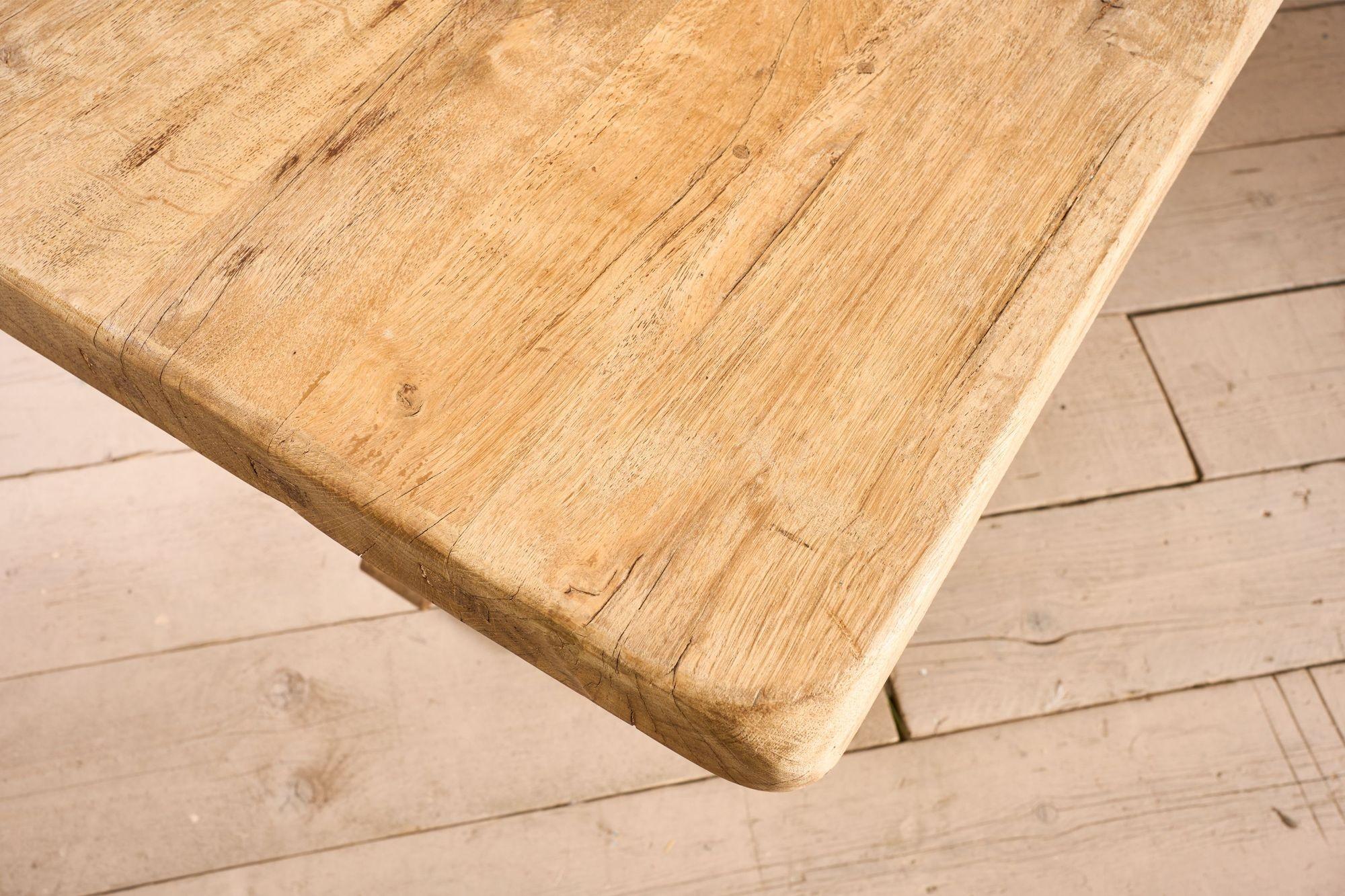 19th century Solid oak dining table For Sale 1