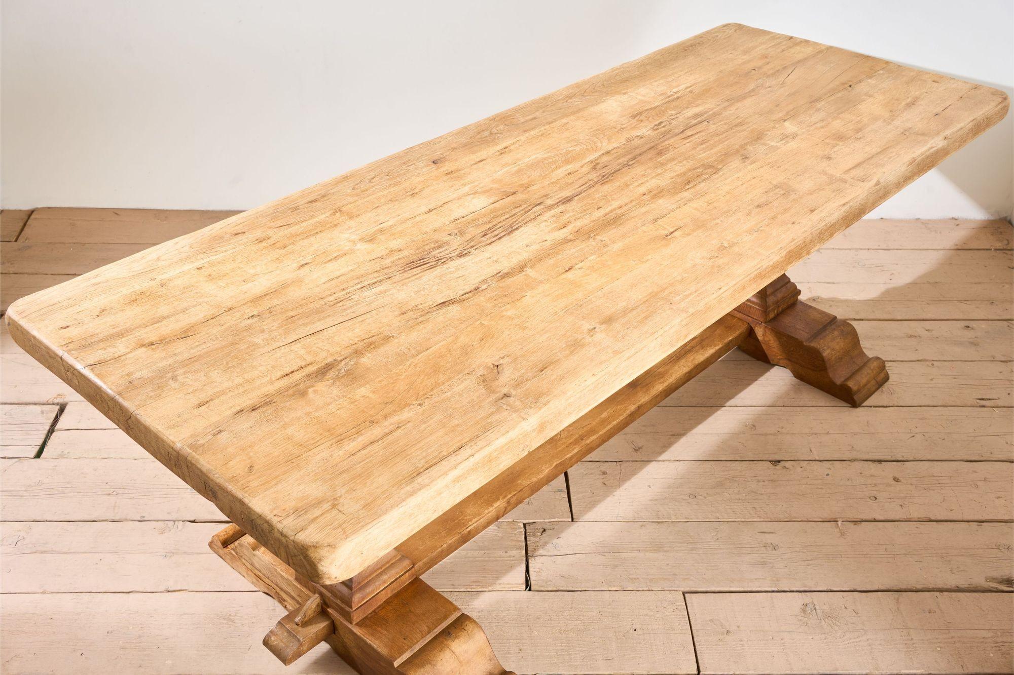 19th century Solid oak dining table For Sale 2
