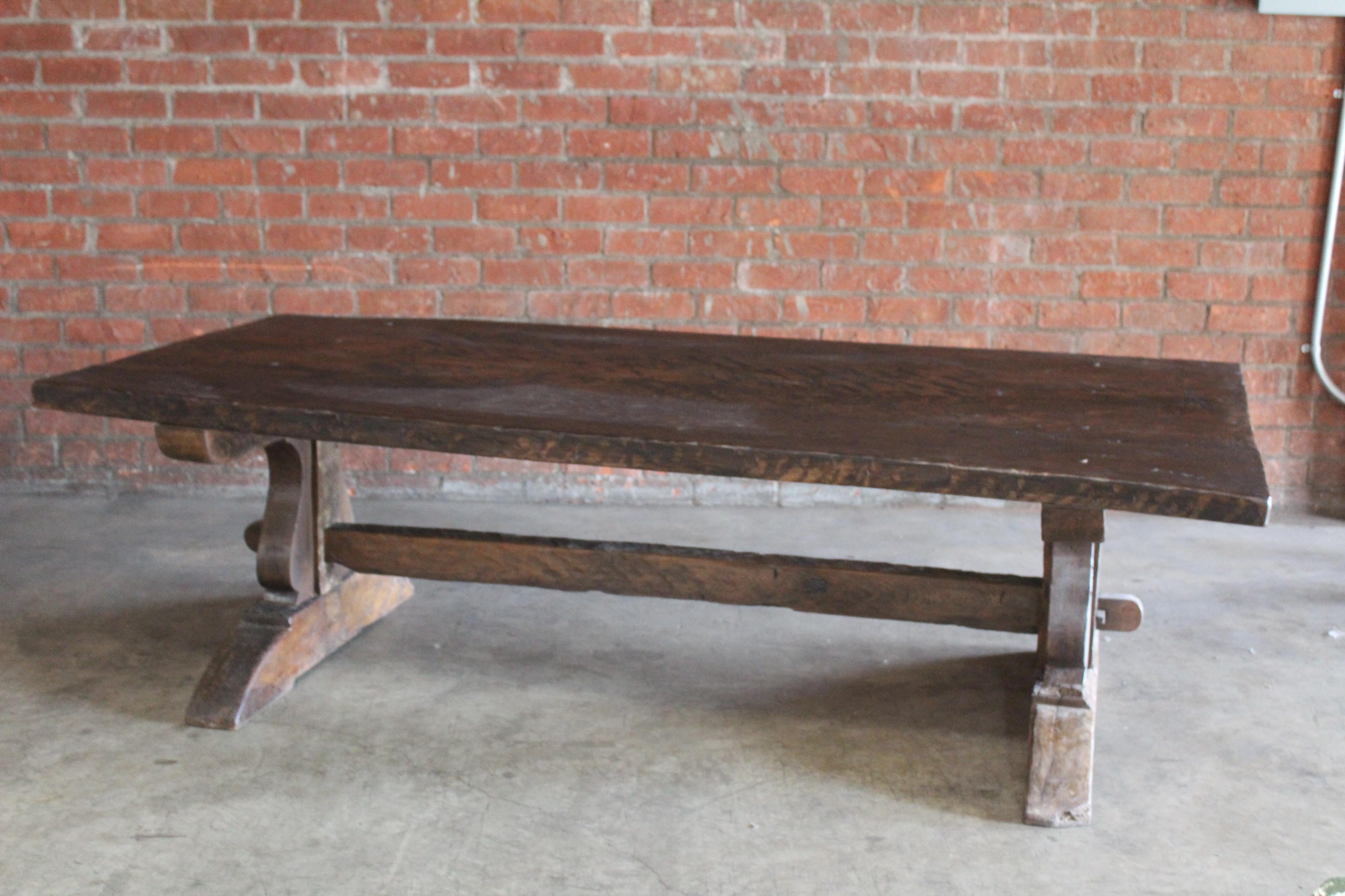 19th Century Solid Oak French Worktable For Sale 1