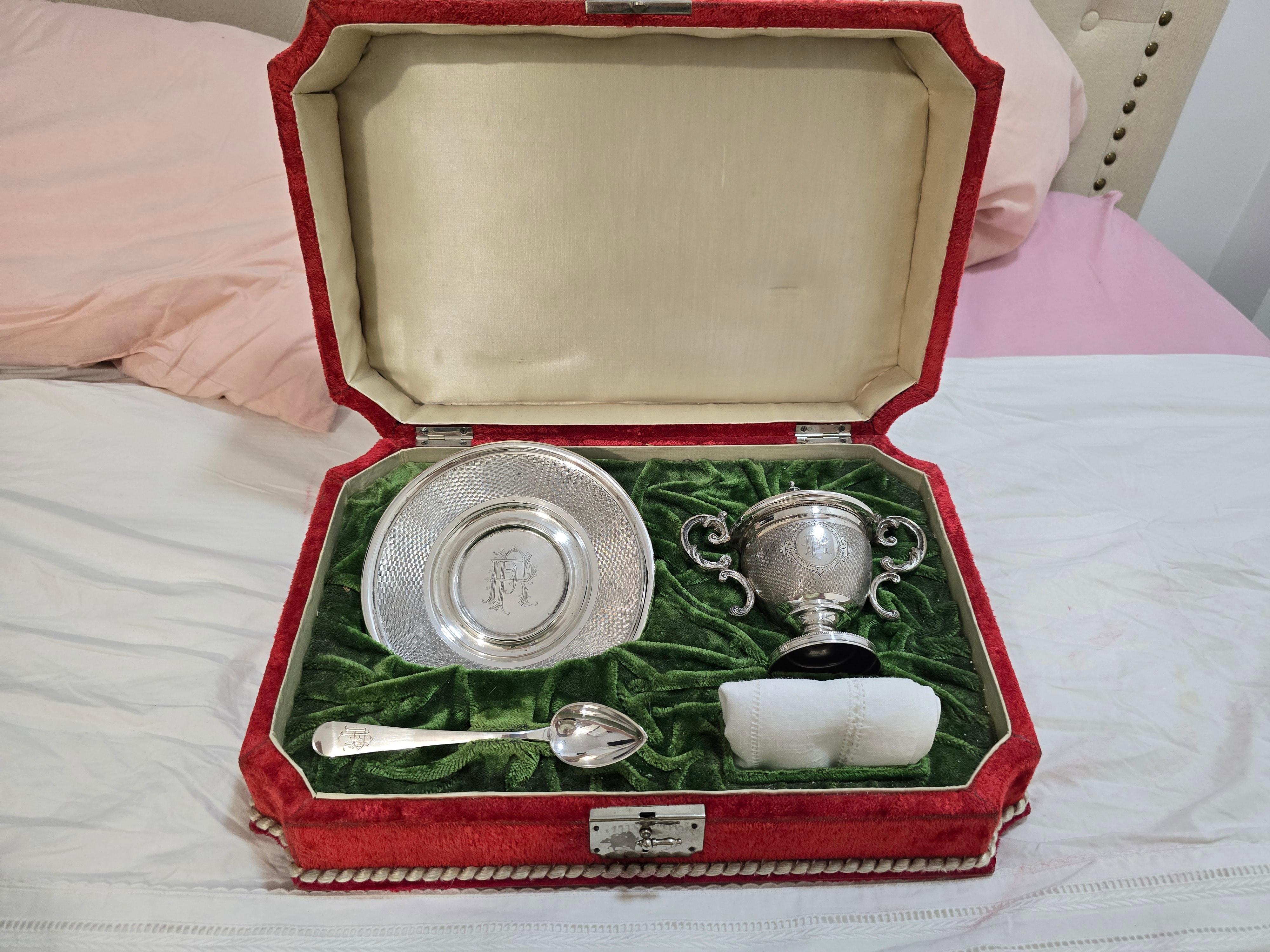 19th Century Solid Silver Baptismal Set For Sale 15