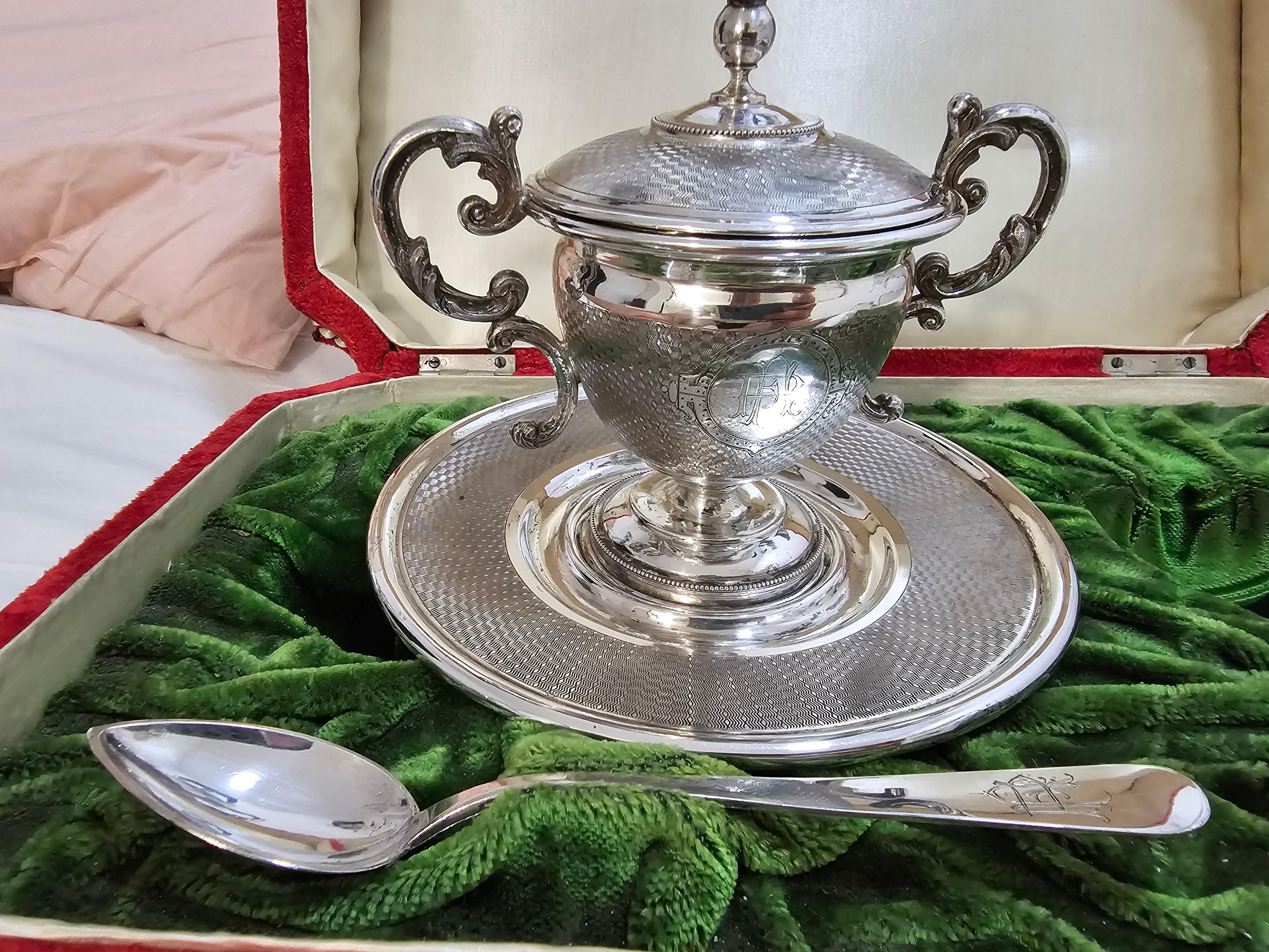 19th Century Solid Silver Baptismal Set For Sale 6