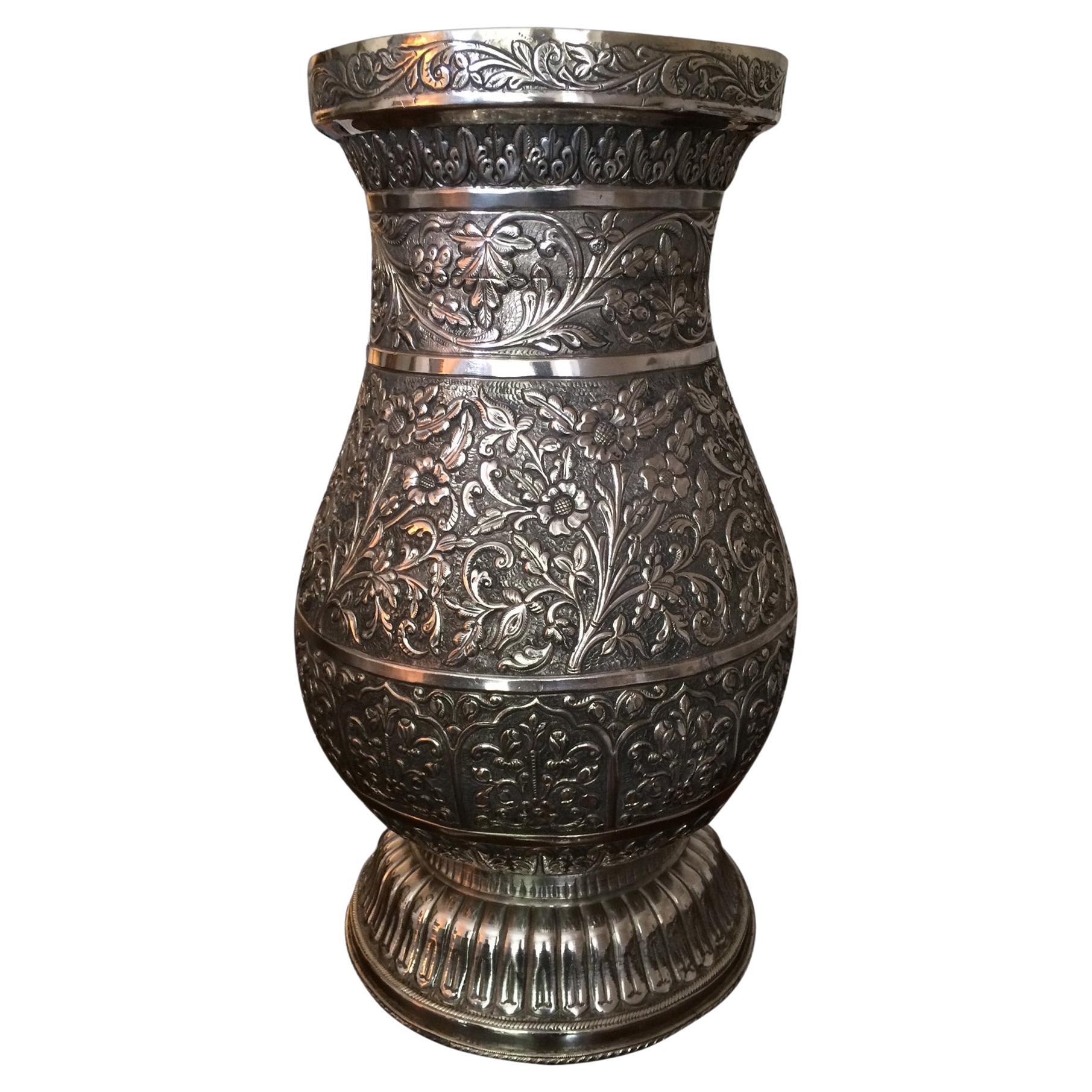 19th Century Solid Silver Indochinese Jar-Shaped Vase For Sale