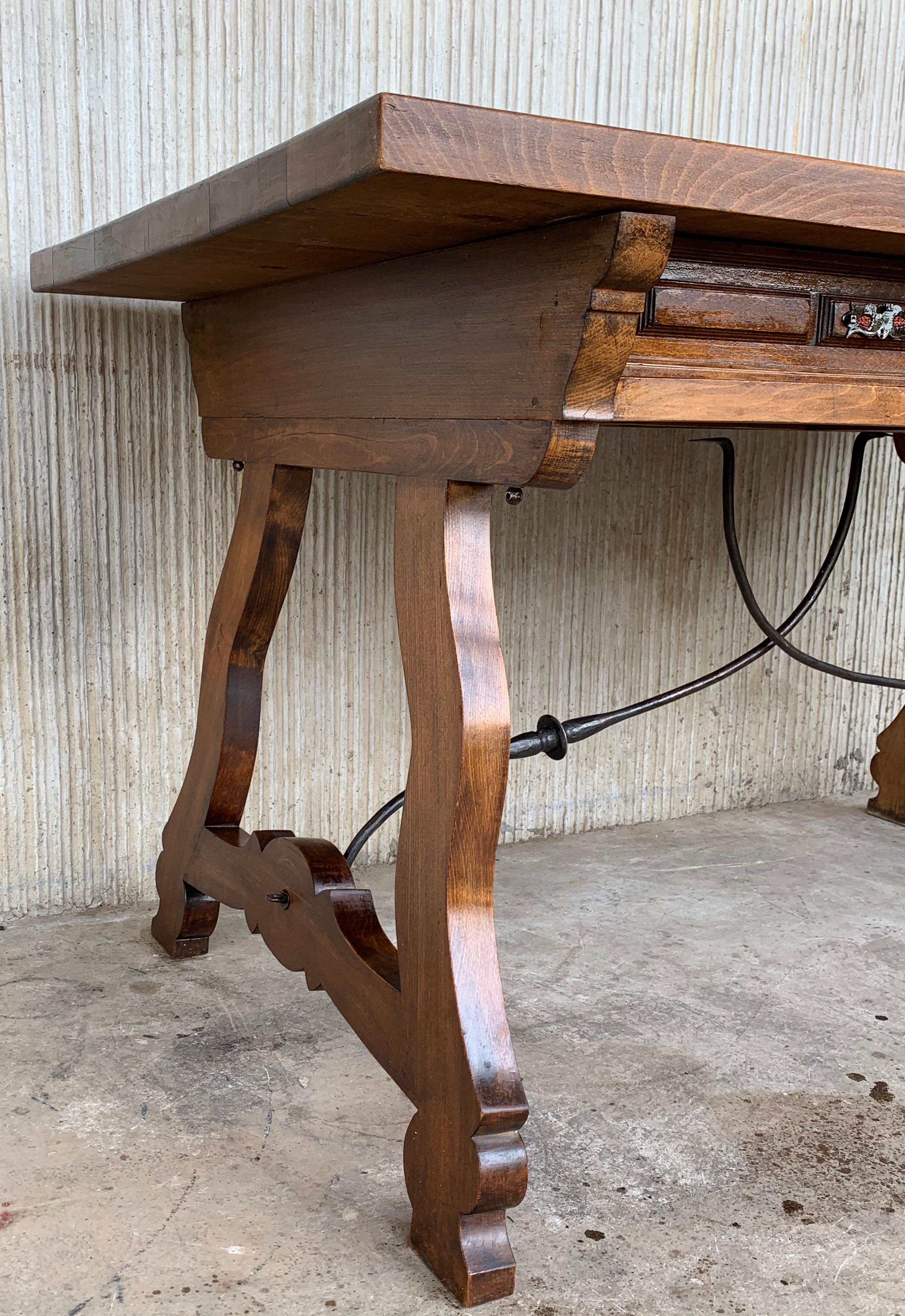 19th Century Solid Walnut Baroque Lyre-Leg Trestle Refectory Desk Writing Table In Good Condition In Miami, FL
