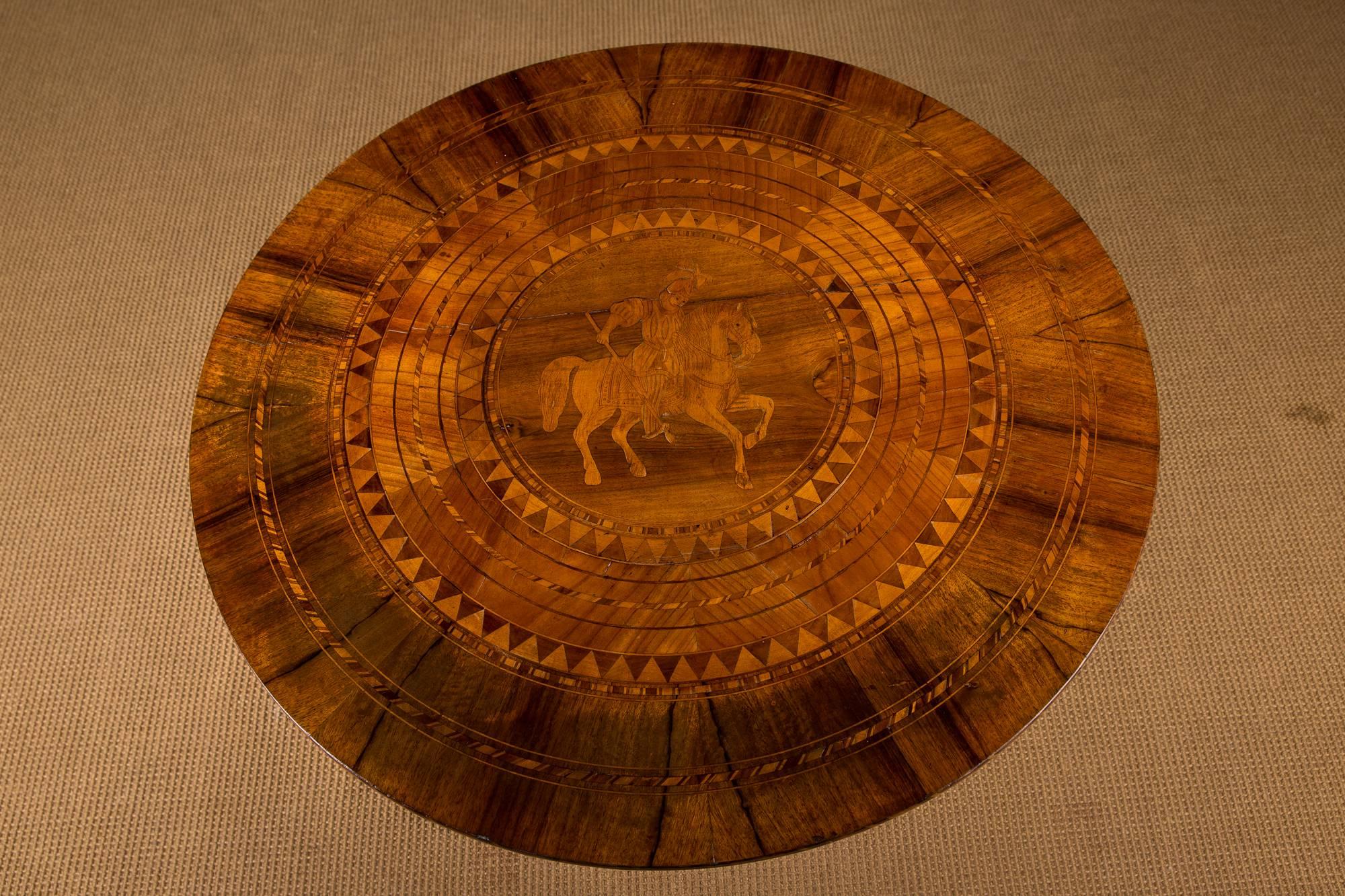 19th Century, South German Biedermeier Marquetry Table Walnut Root Veneer 1