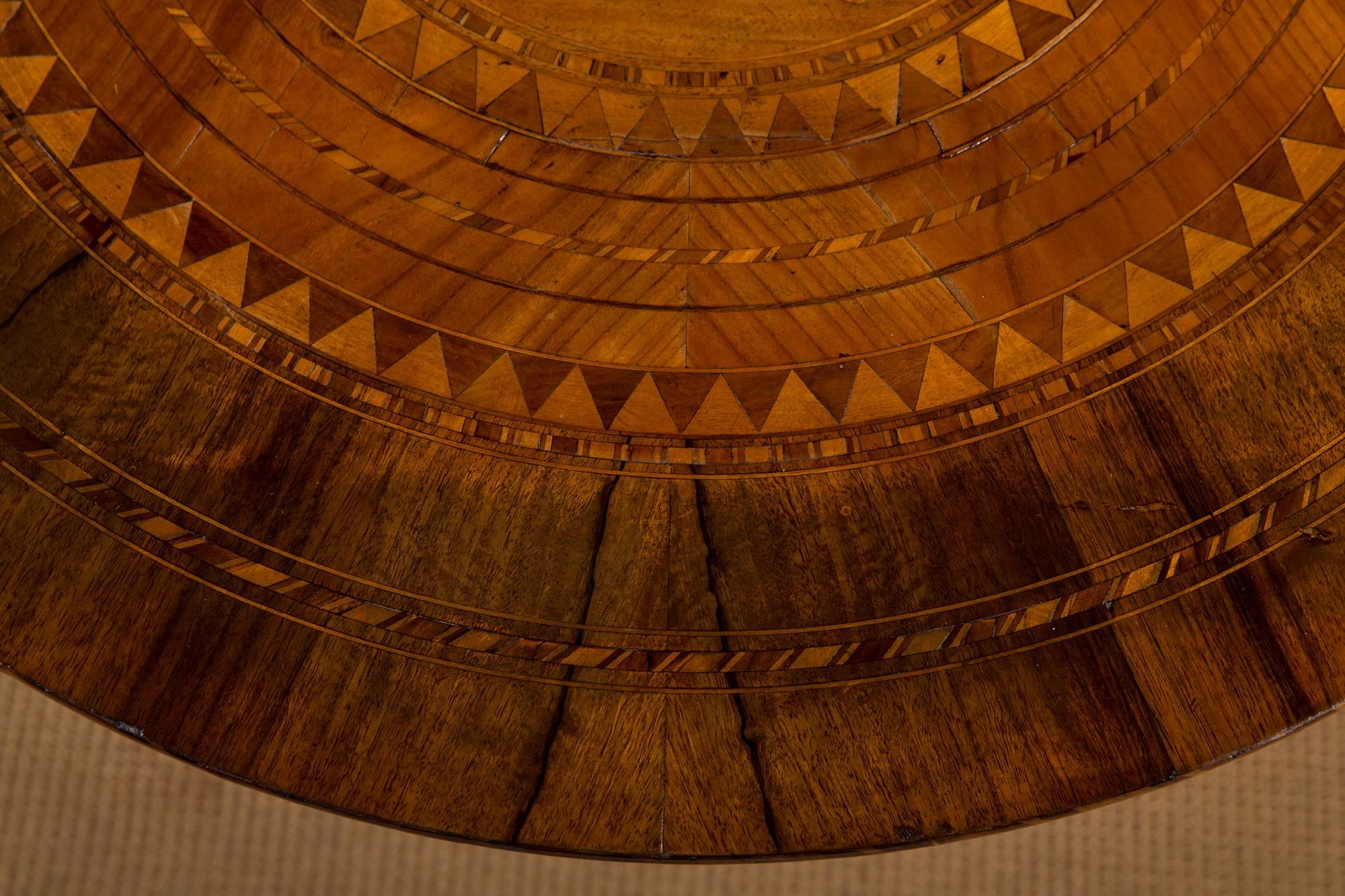 19th Century, South German Biedermeier Marquetry Table Walnut Root Veneer 2