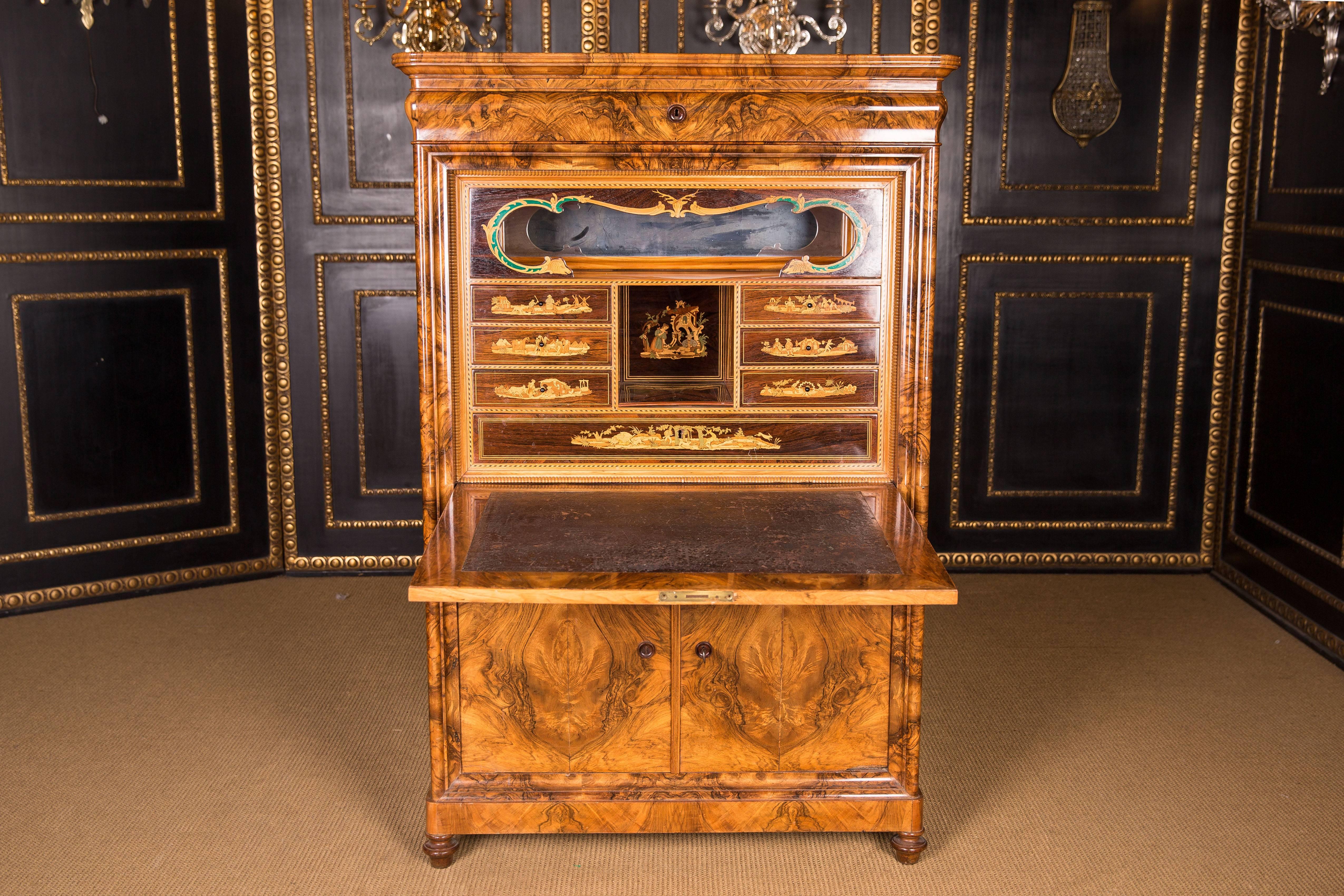 Veneer 19th Century South German Biedermeier Secretaire, circa 1830