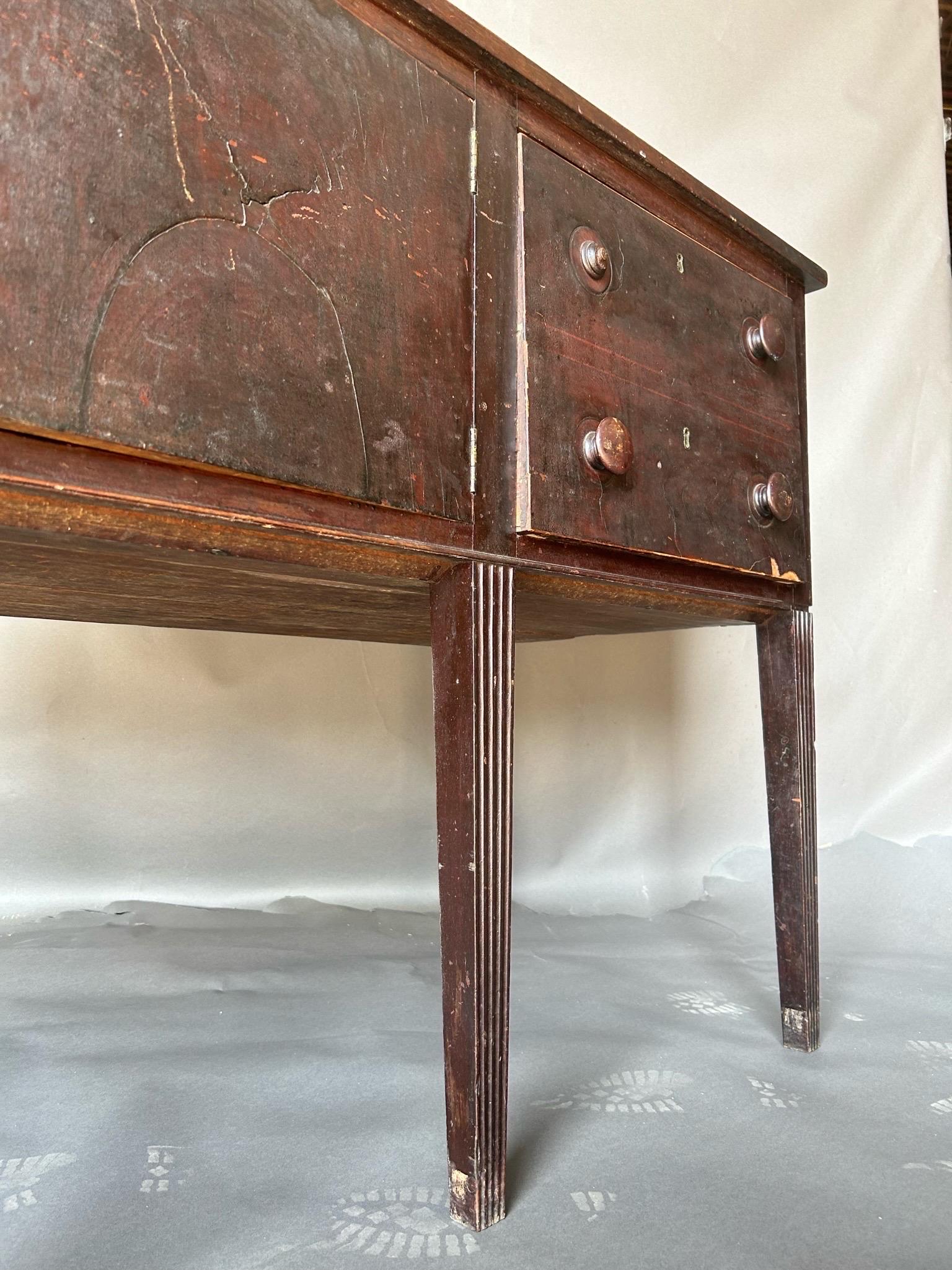 19th Century Southern Backcountry Mahogany Veneered Sideboard  For Sale 2