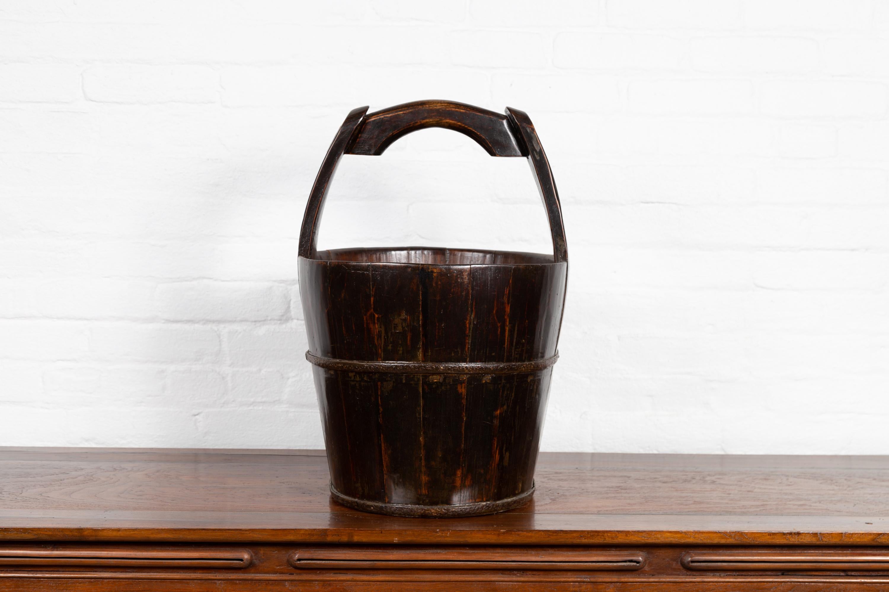 19th Century Rustic Dark Wood Bucket with Large Handle and Metal Accents For Sale 2