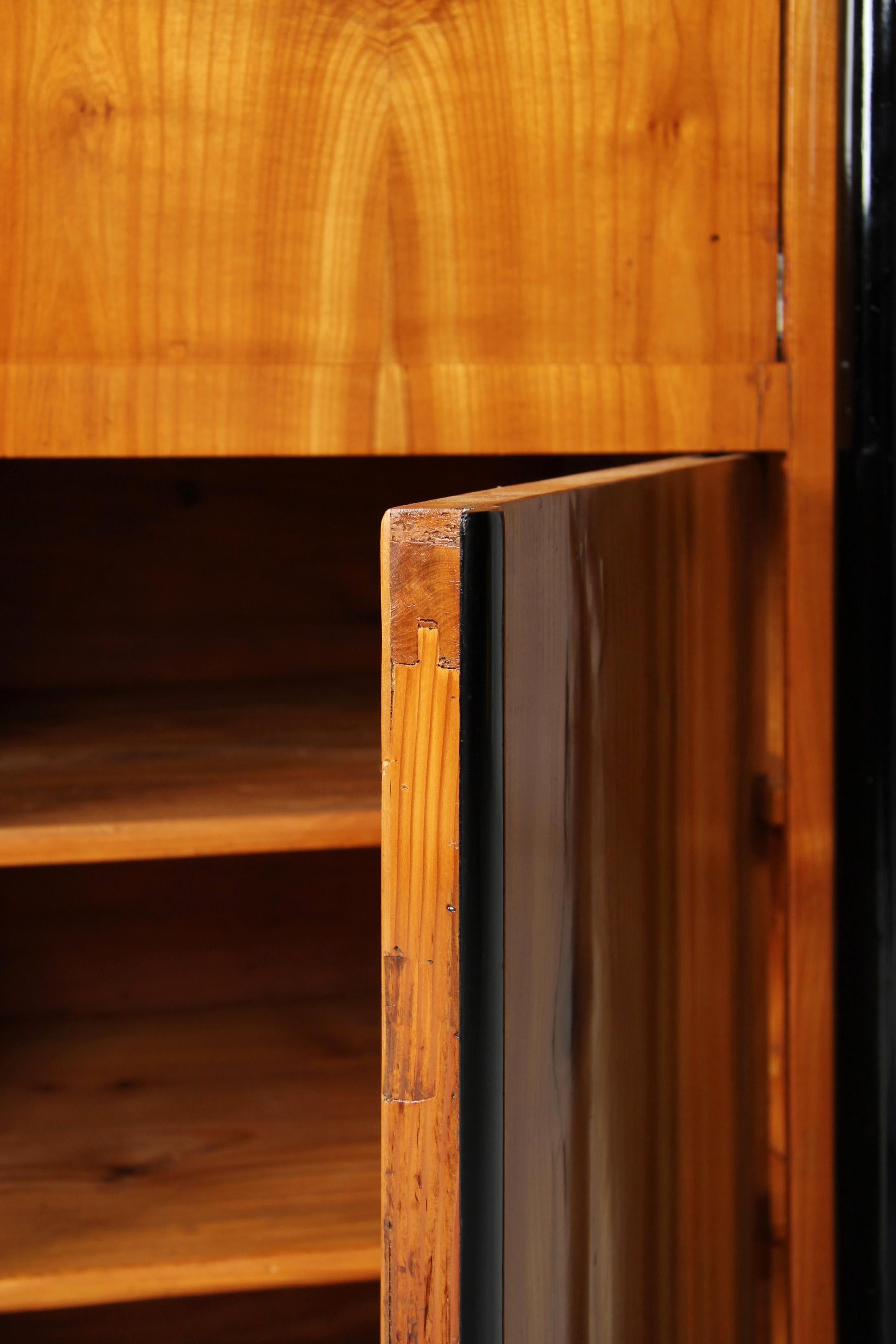 19th Century Southern German Secretaire, Cherry, Biedermeier circa 1830 For Sale 1